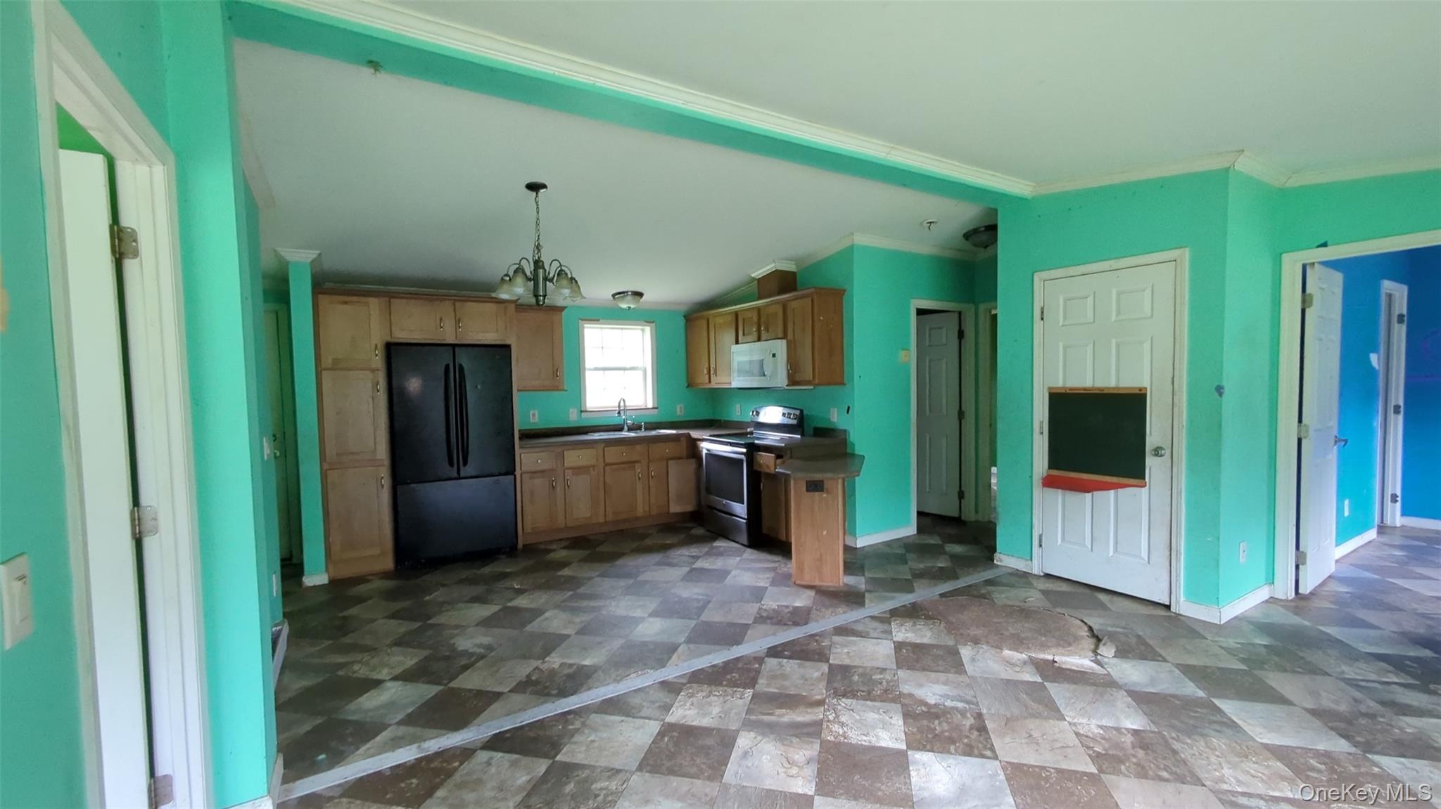 11 Fel Qui Road, Woodstock, NY 12498