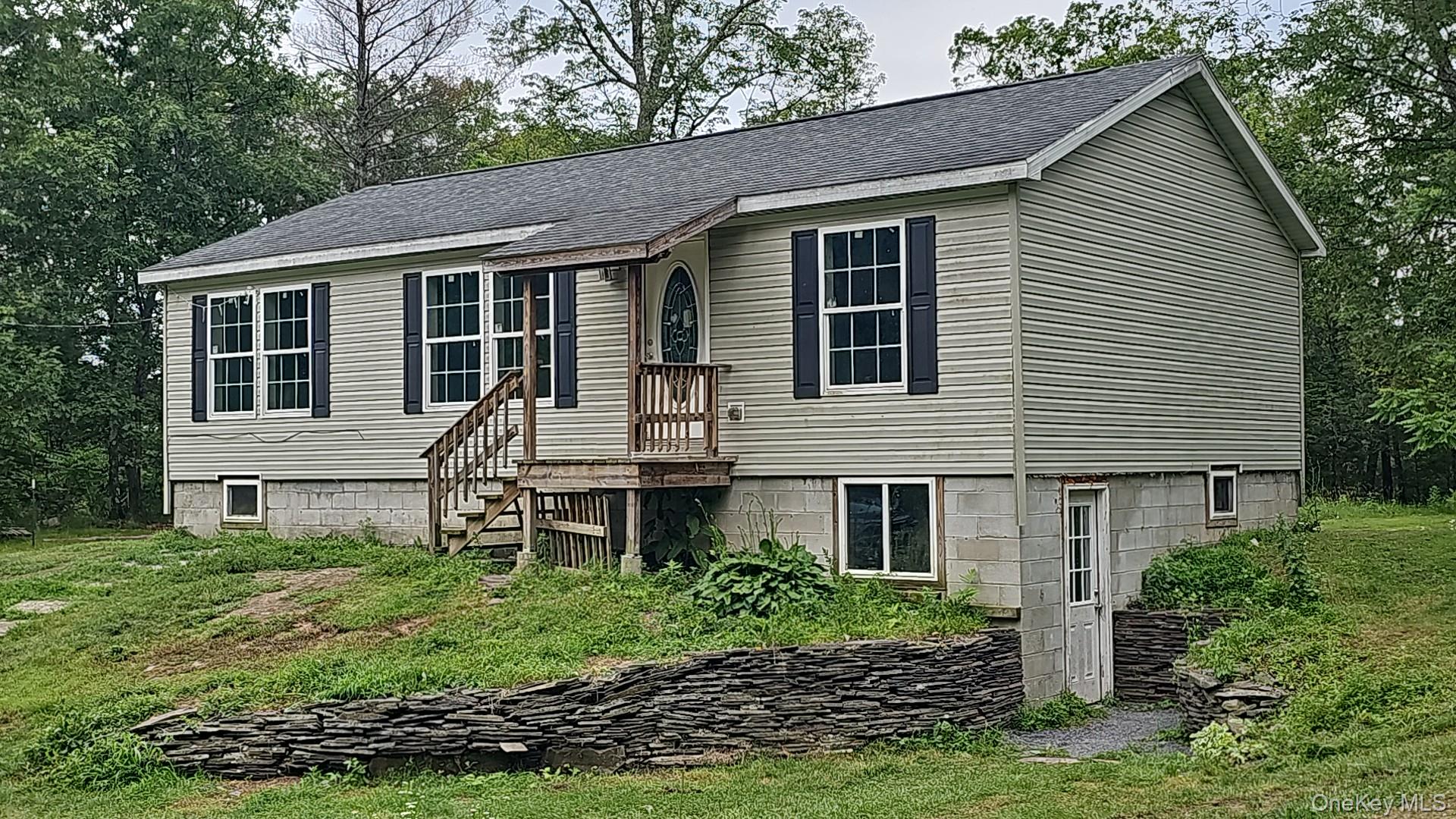 11 Fel Qui Road, Woodstock, NY 12498