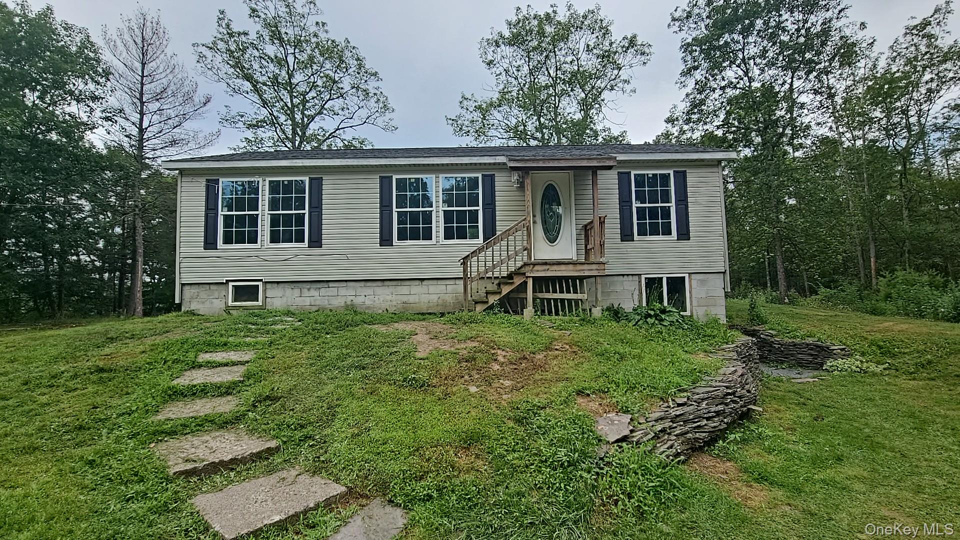 11 Fel Qui Road, Woodstock, NY 12498