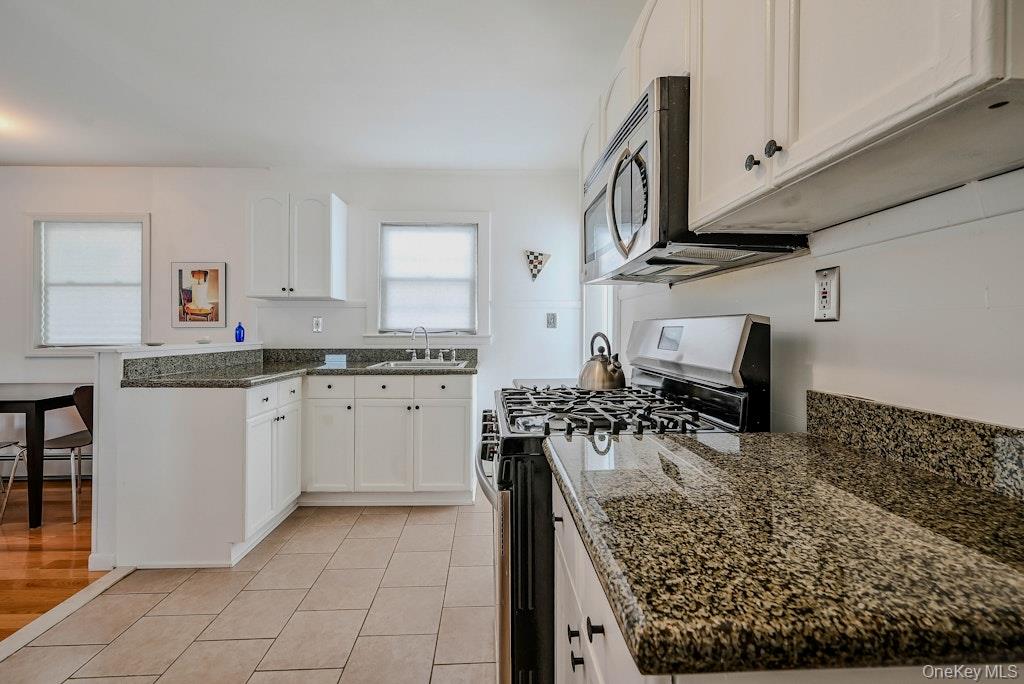 1031 West Street, Riverhead, NY 11901