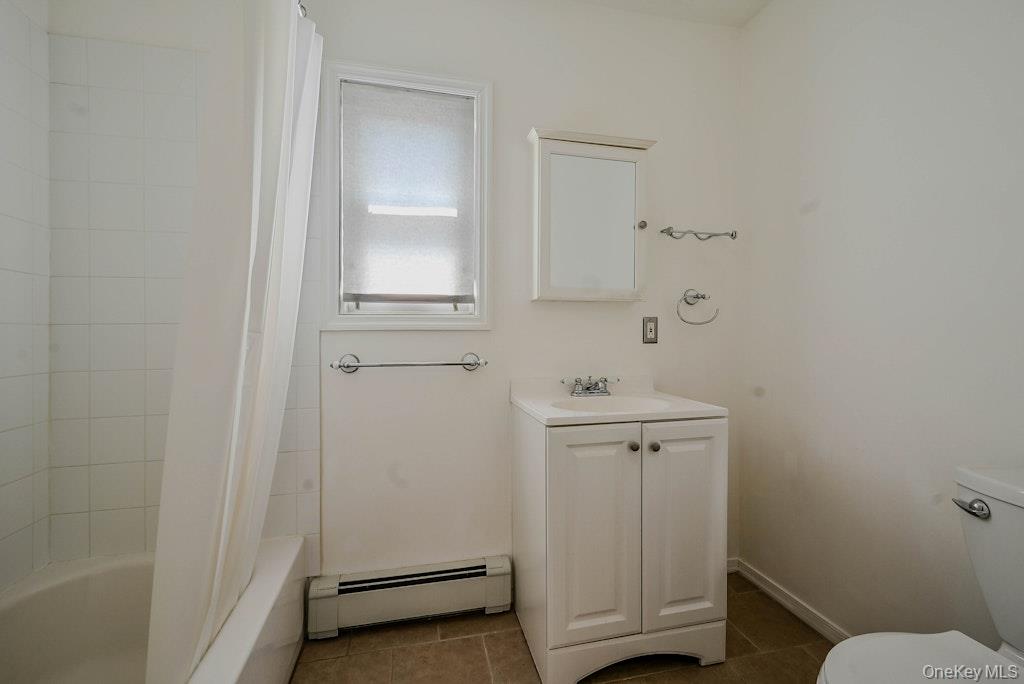 1031 West Street, Riverhead, NY 11901