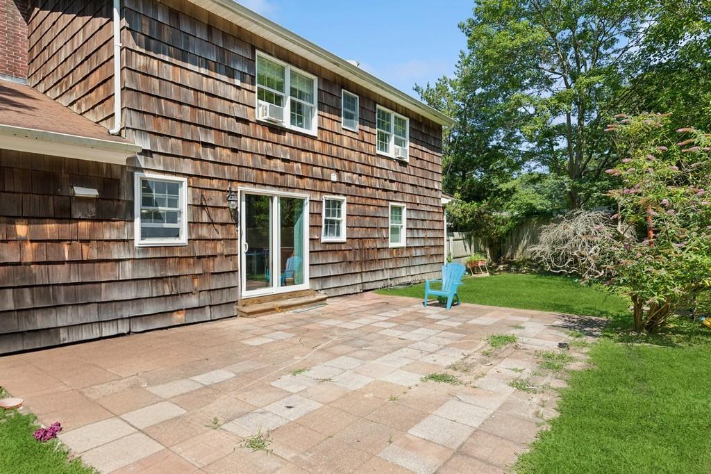 7 Mortimer Street, Westhampton Beach, NY 11978