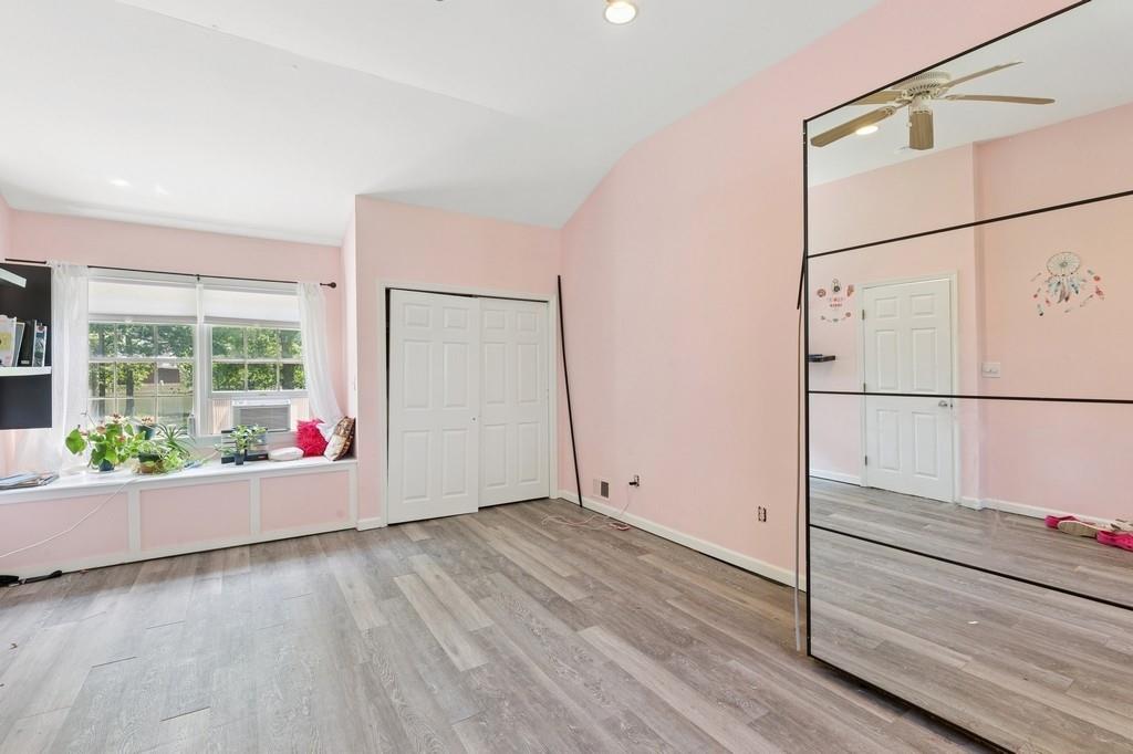 7 Mortimer Street, Westhampton Beach, NY 11978