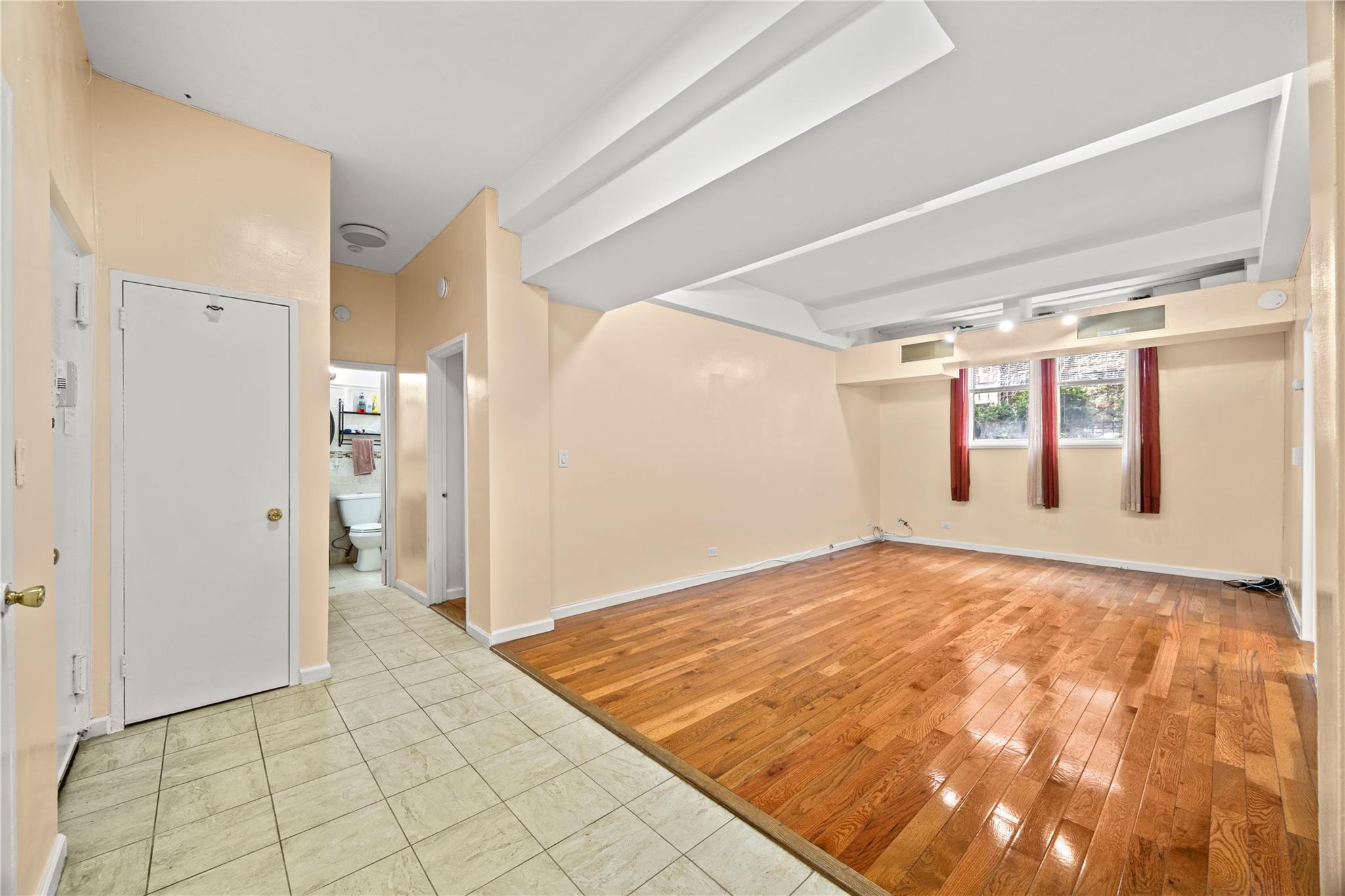 3520 Tryon Avenue # 104, Bronx, NY 10467