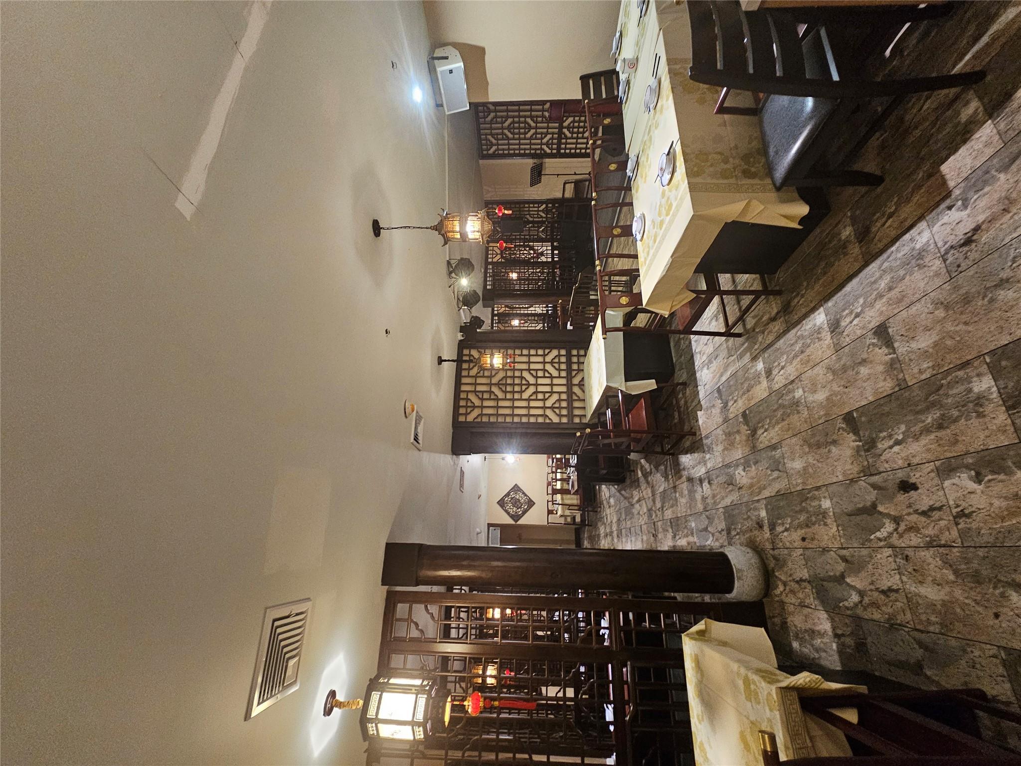 136-55 37th Ave, Flushing, NY 11354