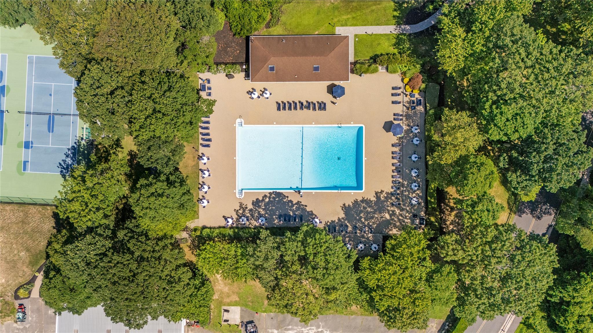 3111 Bluffs Drive S, Baiting Hollow, NY 11933