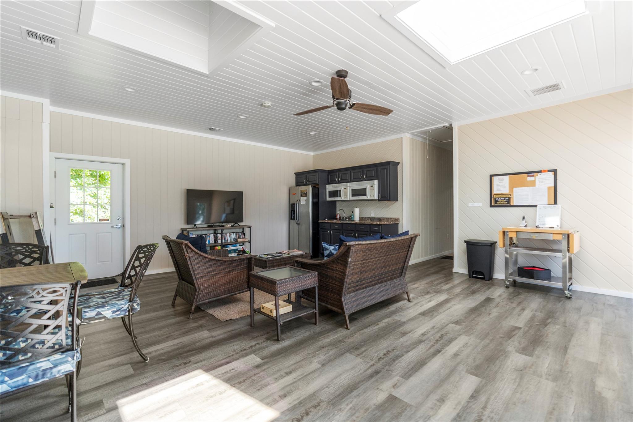 3111 Bluffs Drive S, Baiting Hollow, NY 11933