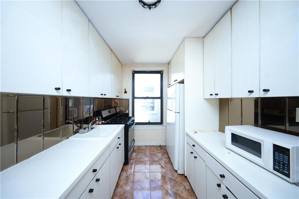 1215 Avenue U, Brooklyn, NY 11229
