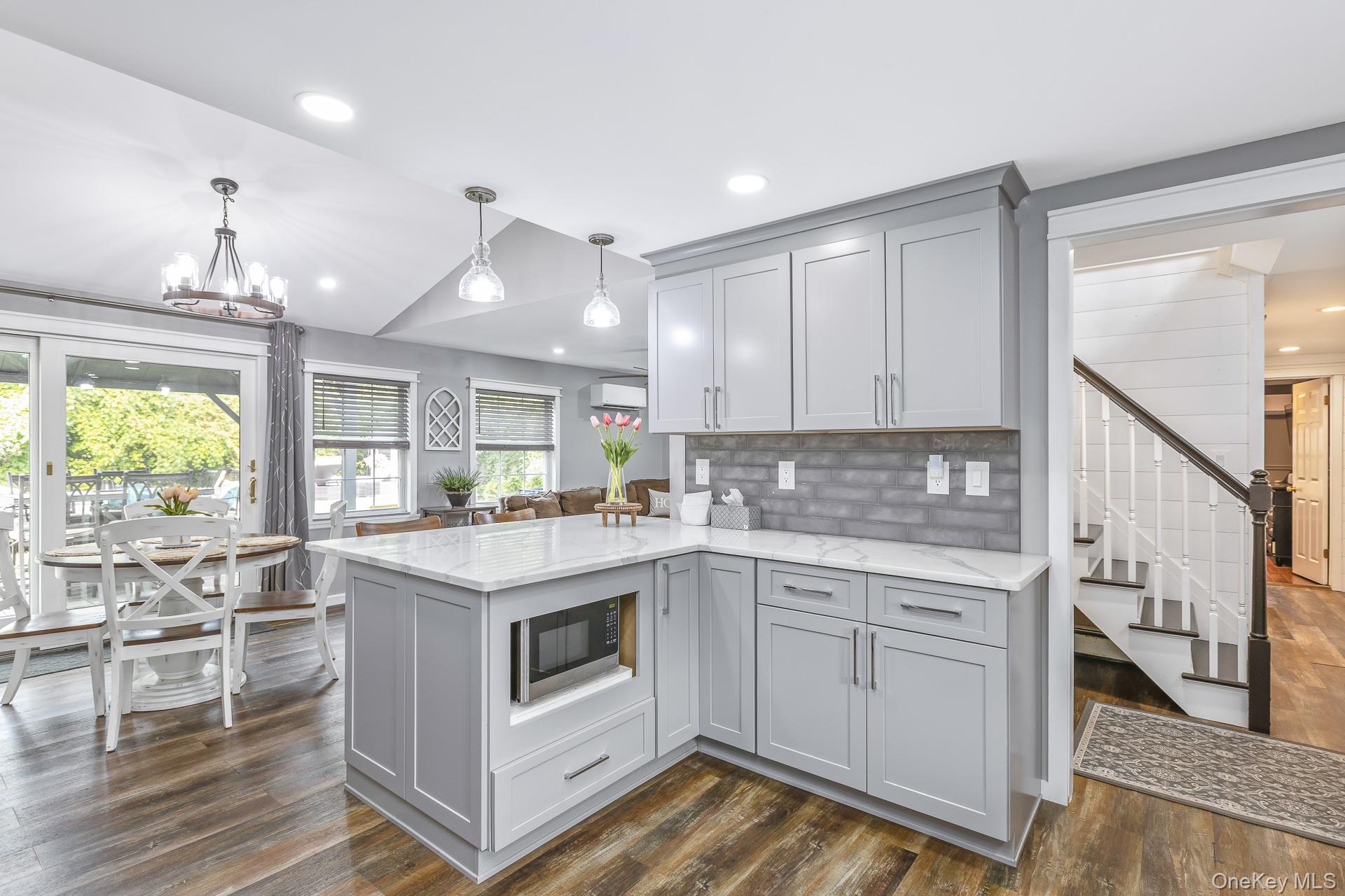 10 Matsunaye Drive, Medford, NY 11763