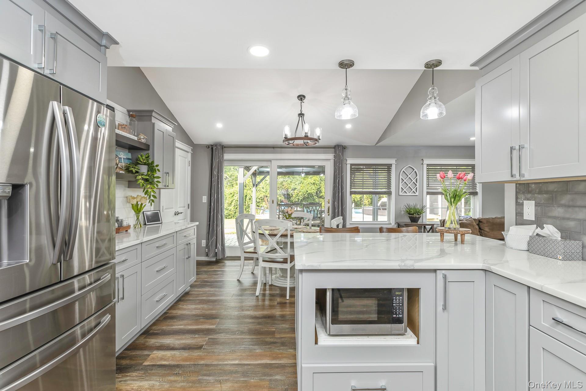 10 Matsunaye Drive, Medford, NY 11763