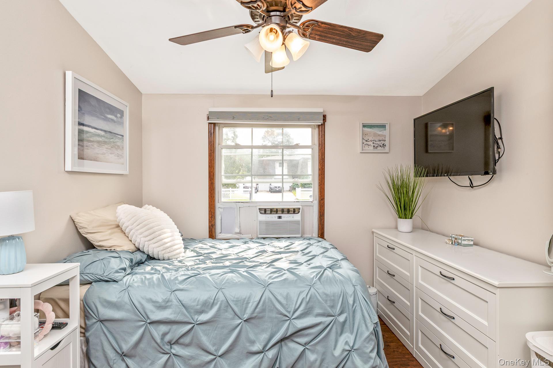 10 Matsunaye Drive, Medford, NY 11763