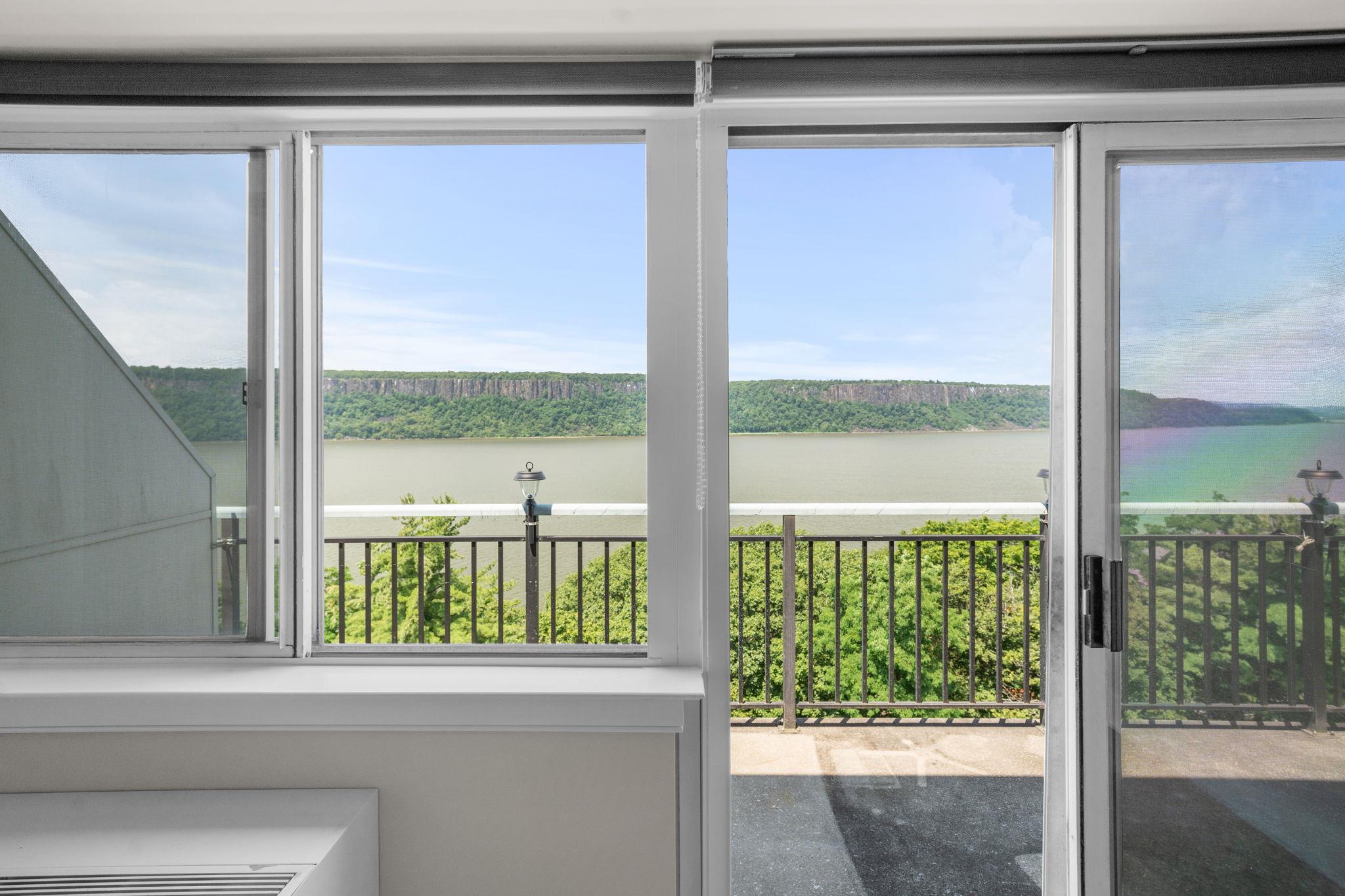 1020 Warburton Avenue # 12F, Yonkers, NY 10701