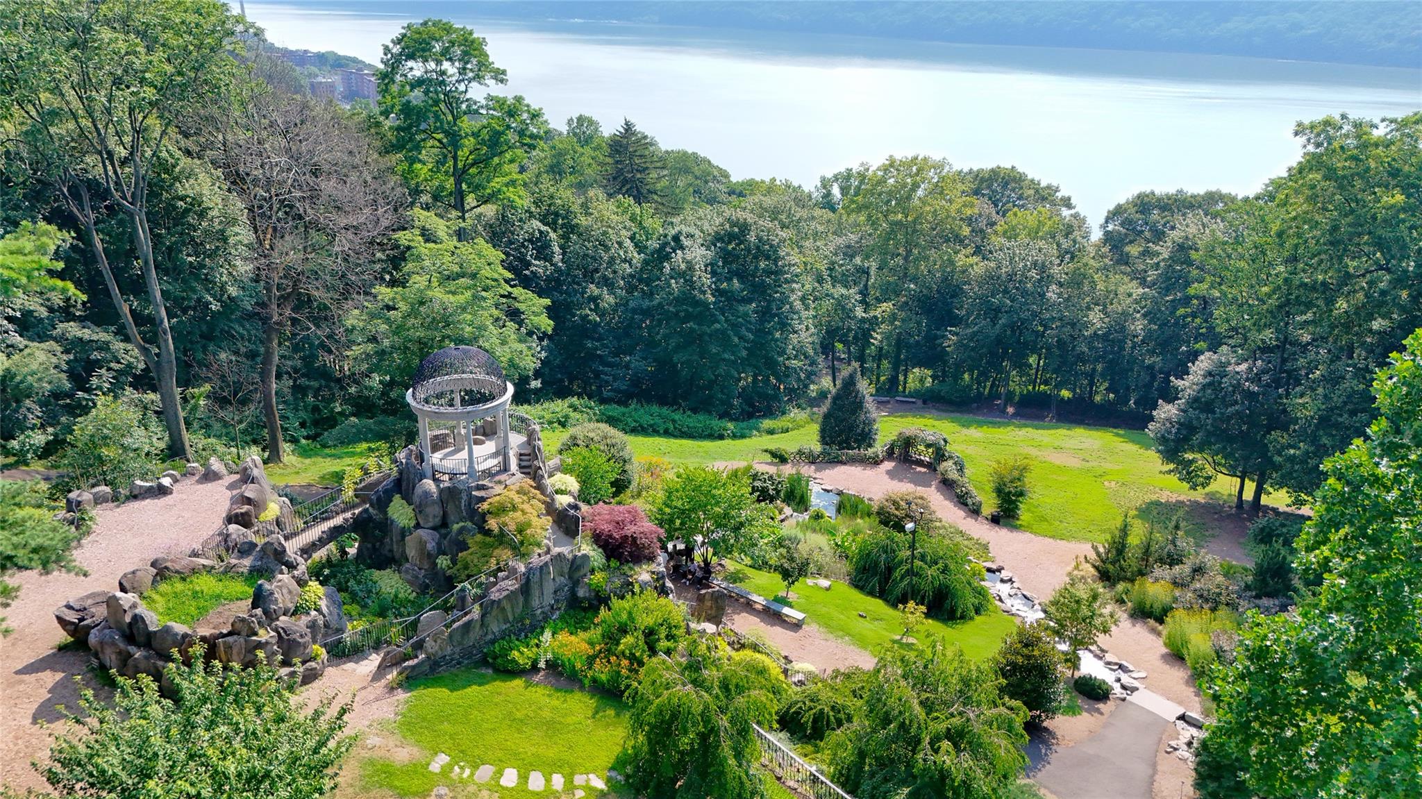 1020 Warburton Avenue # 12F, Yonkers, NY 10701