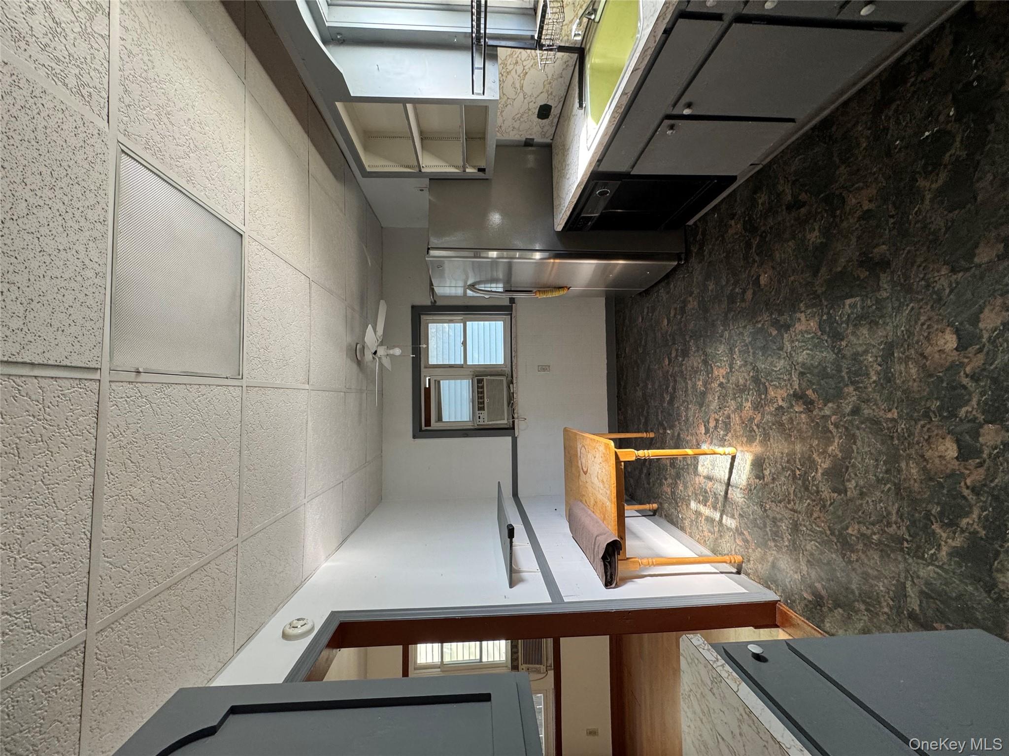 19 Jacob Street, Elmont, NY 11003