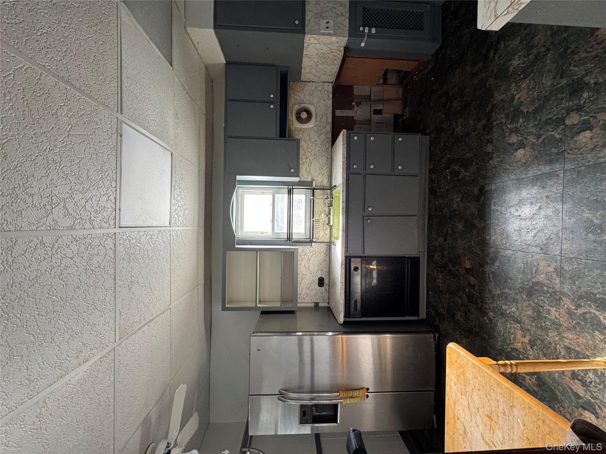 19 Jacob Street, Elmont, NY 11003