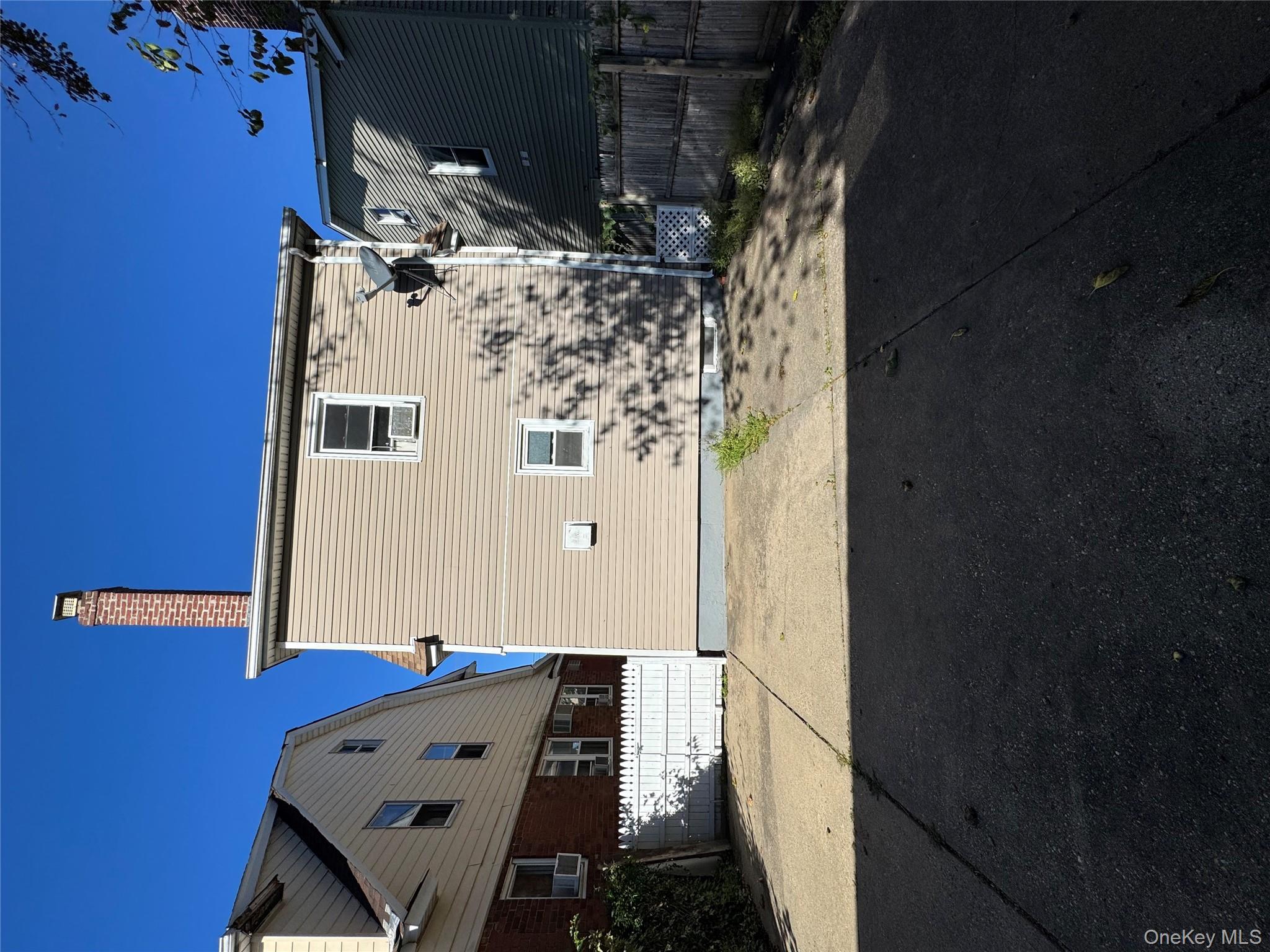 19 Jacob Street, Elmont, NY 11003