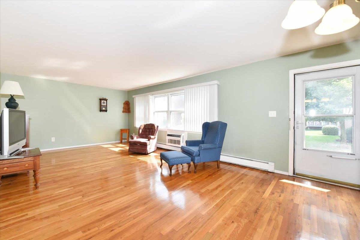 200 Farber Drive # 200, West Babylon, NY 11704