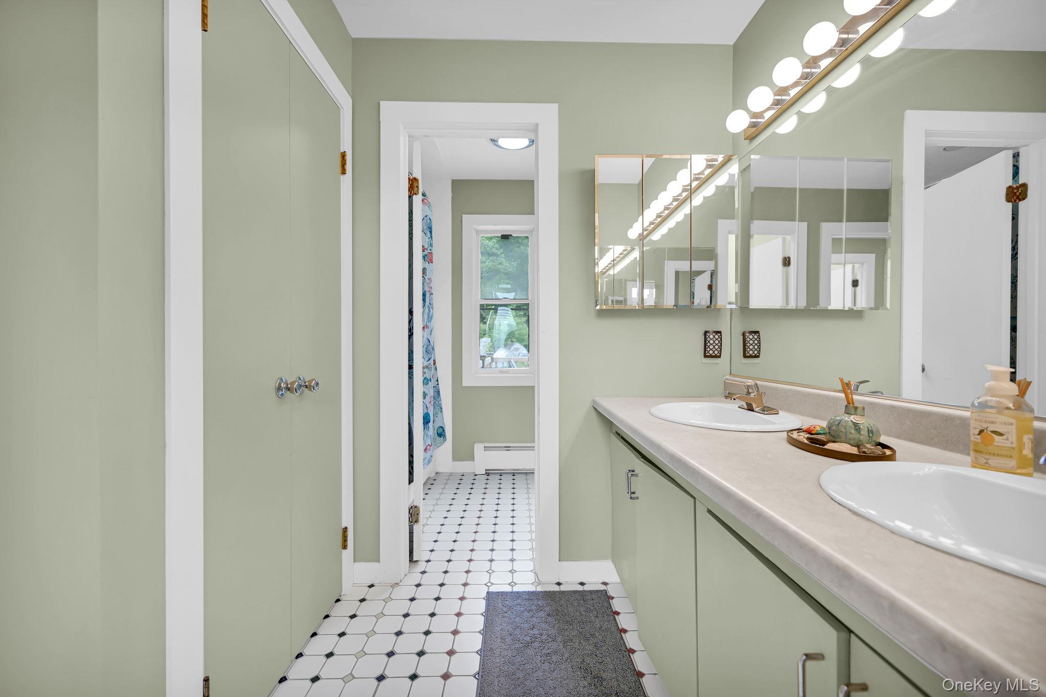 47 Blueberry Hill, Greenwood Lake, NY 10925