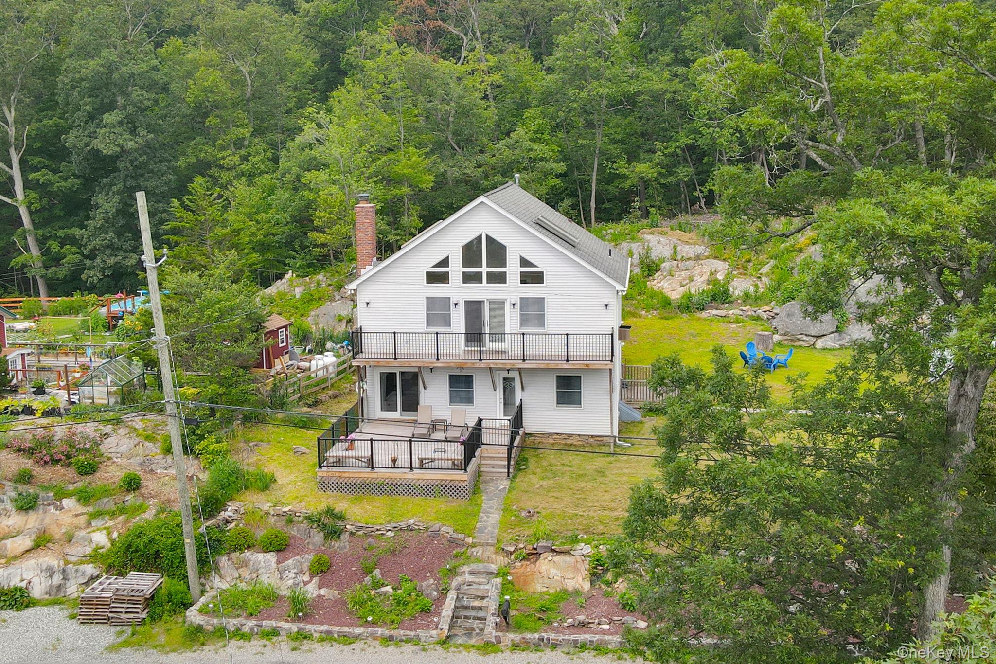 47 Blueberry Hill, Greenwood Lake, NY 10925