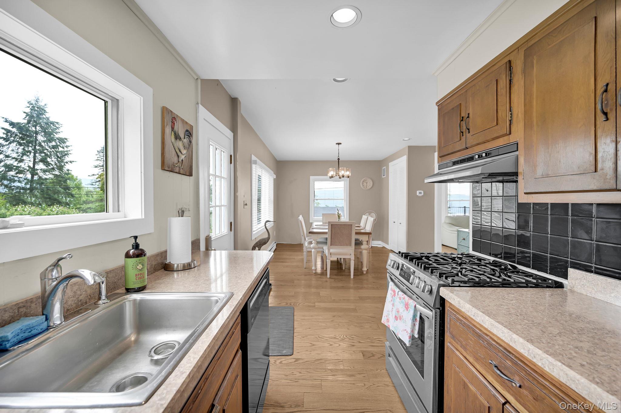 47 Blueberry Hill, Greenwood Lake, NY 10925