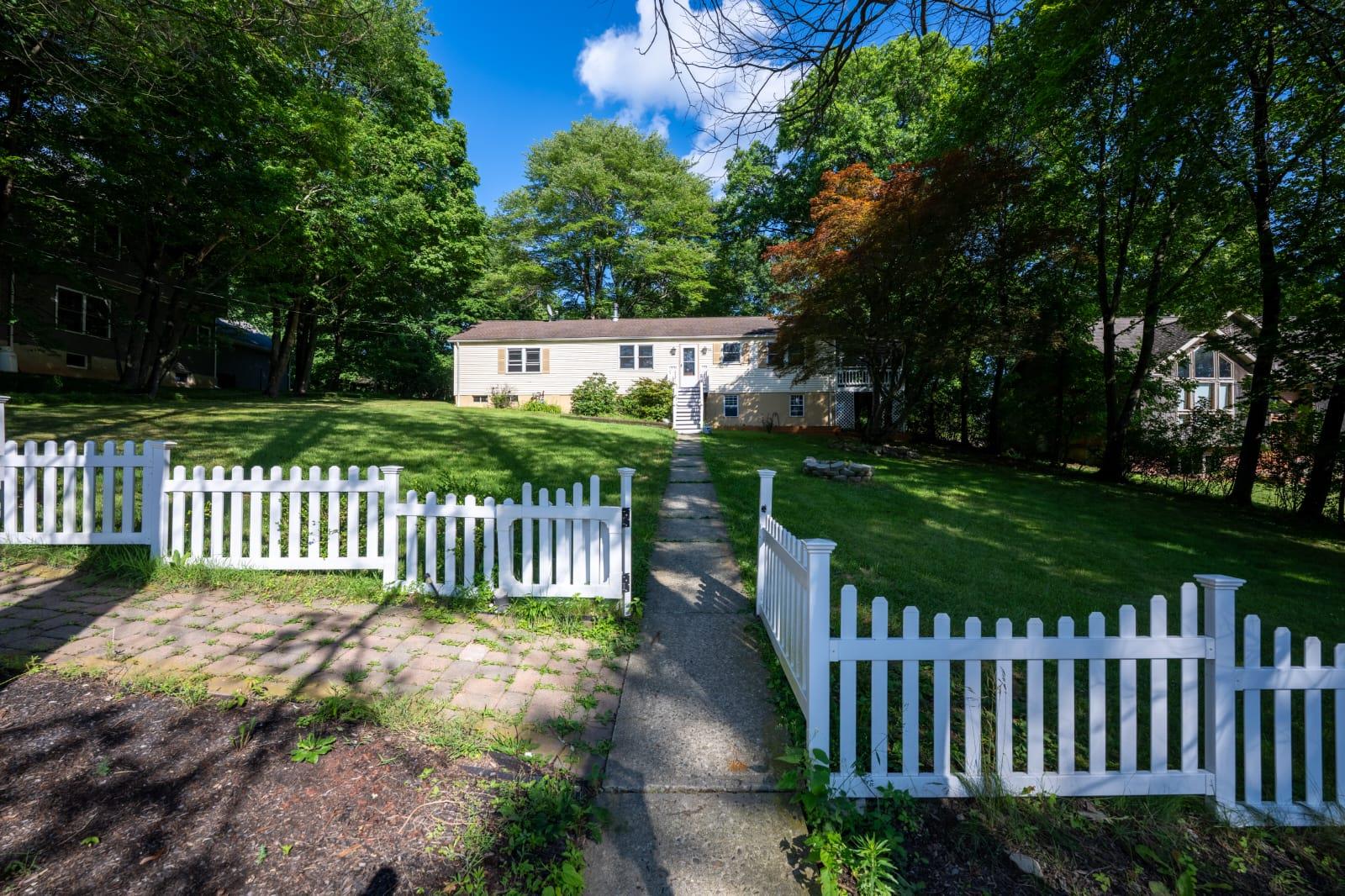 468 Hillside Road, Monroe, NY 10950