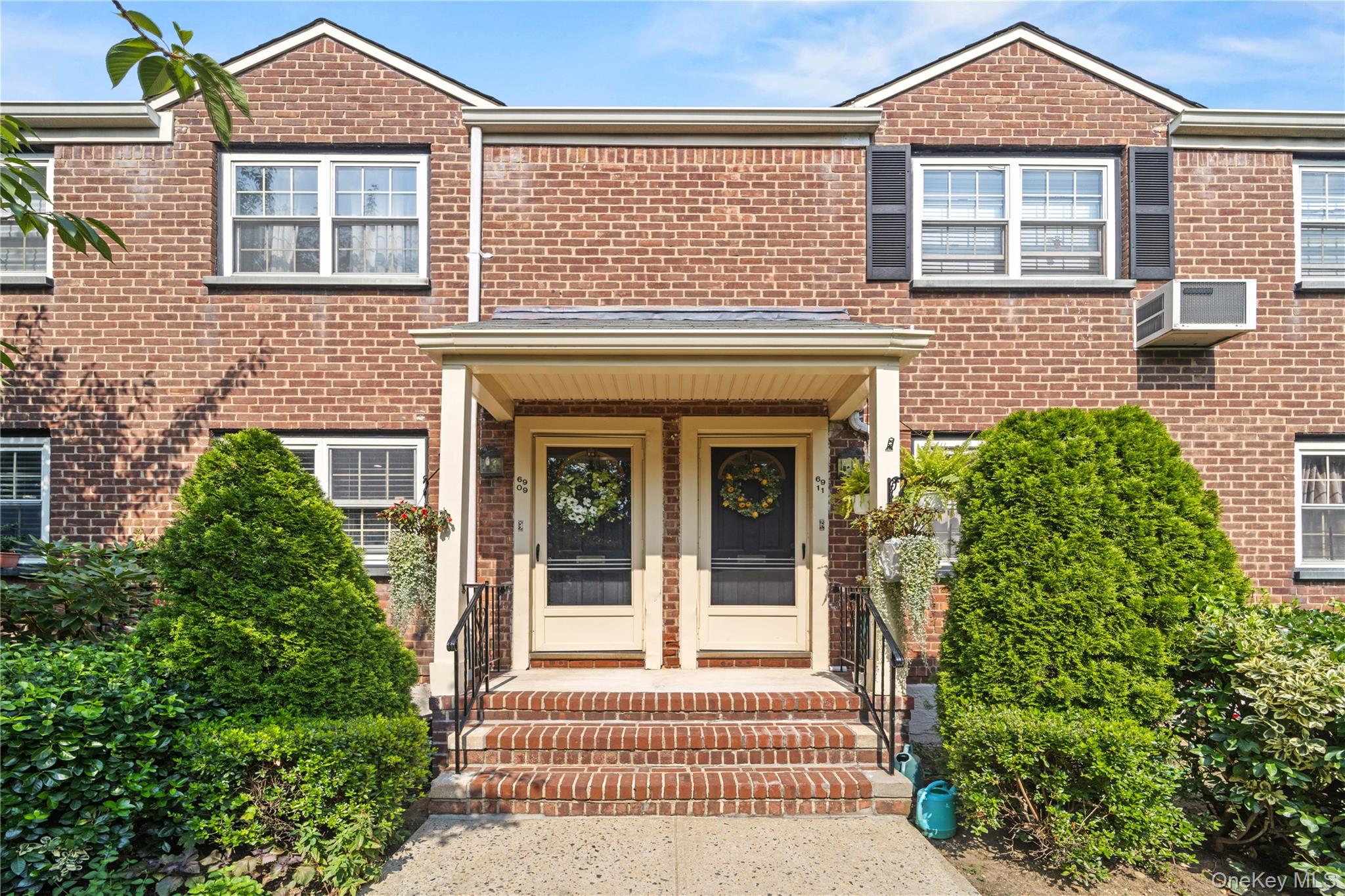 69-09 215th Street # Lower 1, Bayside, NY 11364