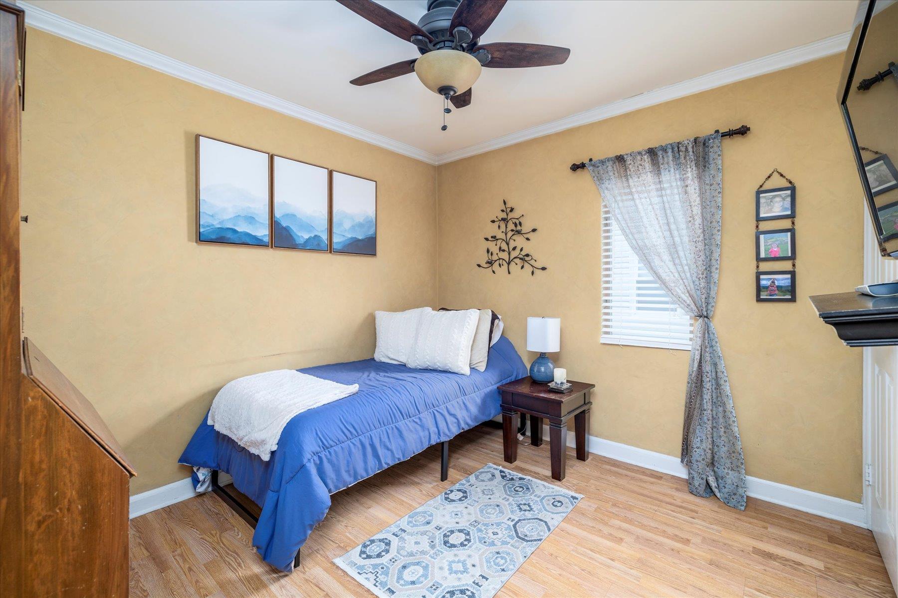 2534 Yorktown Street, Oceanside, NY 11572