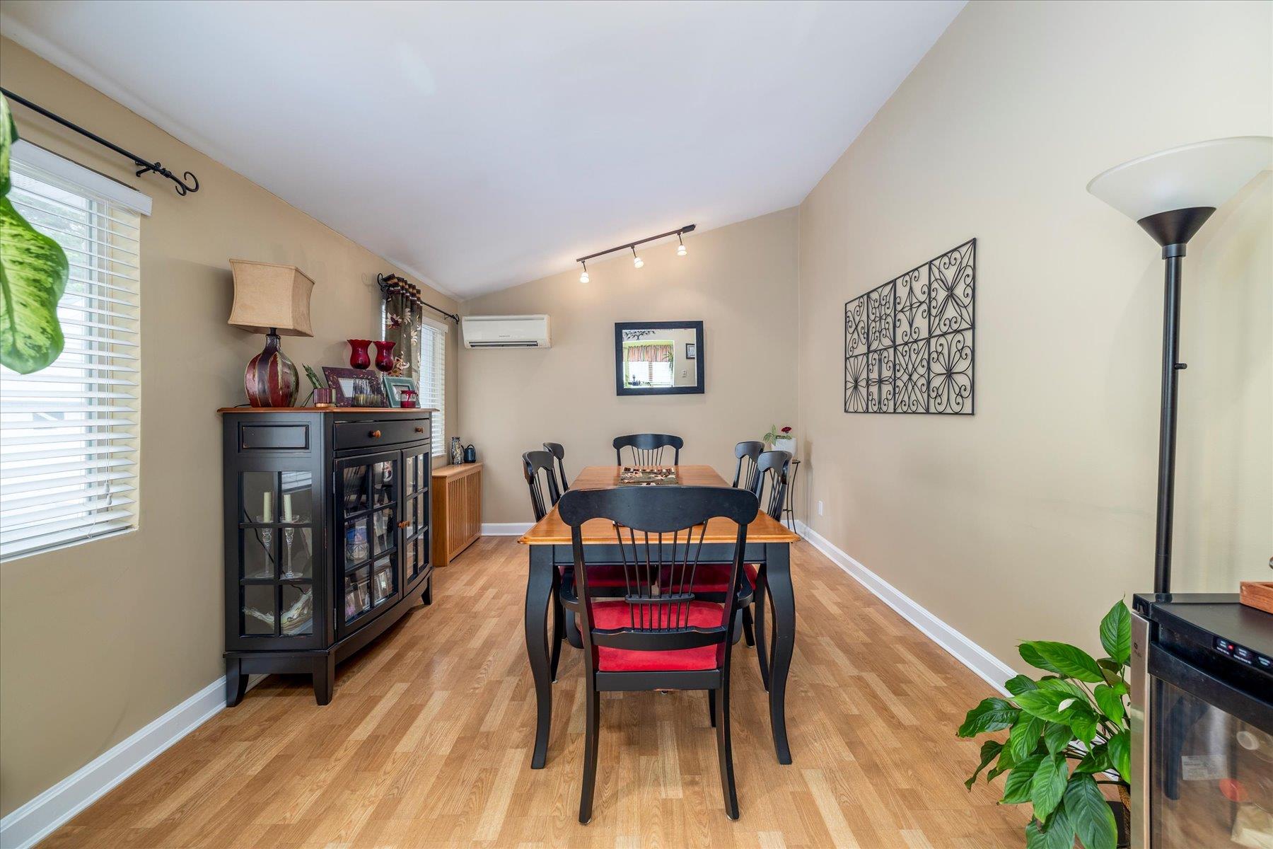 2534 Yorktown Street, Oceanside, NY 11572