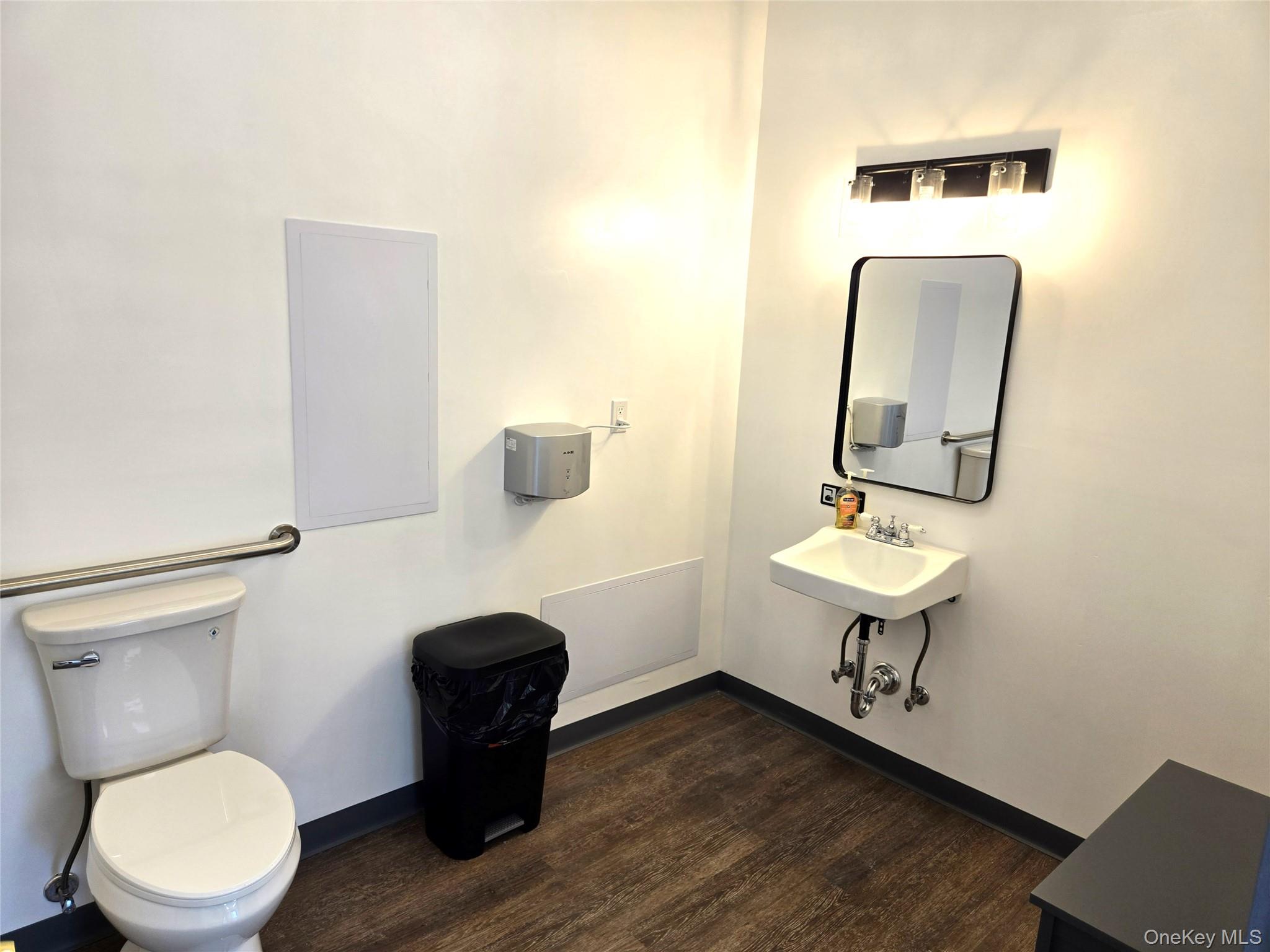 815-817 Violet Avenue, Hyde Park, NY 12538