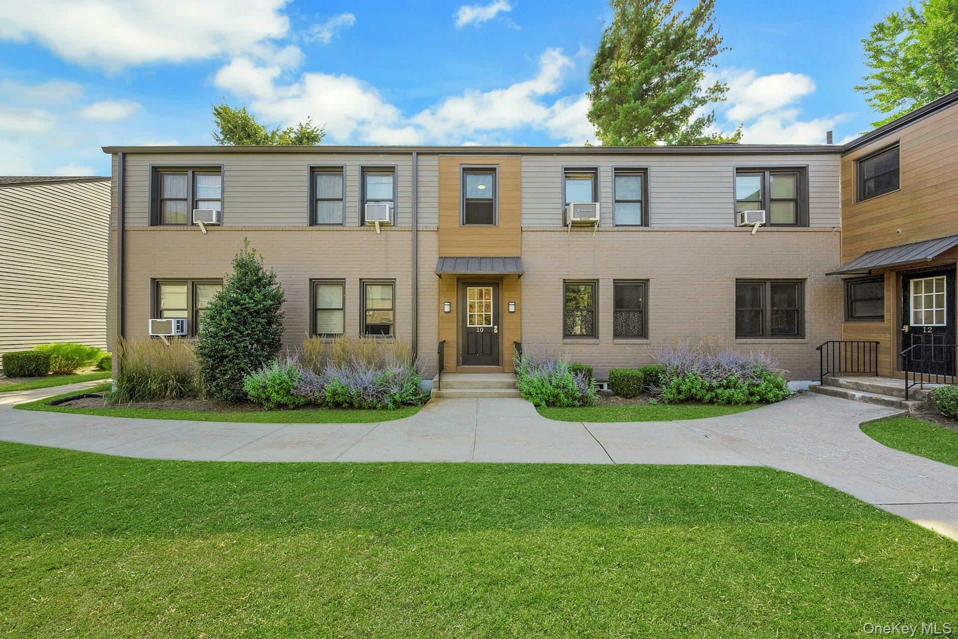 10 Tappan Landing Road # 54A, Tarrytown, NY 10591