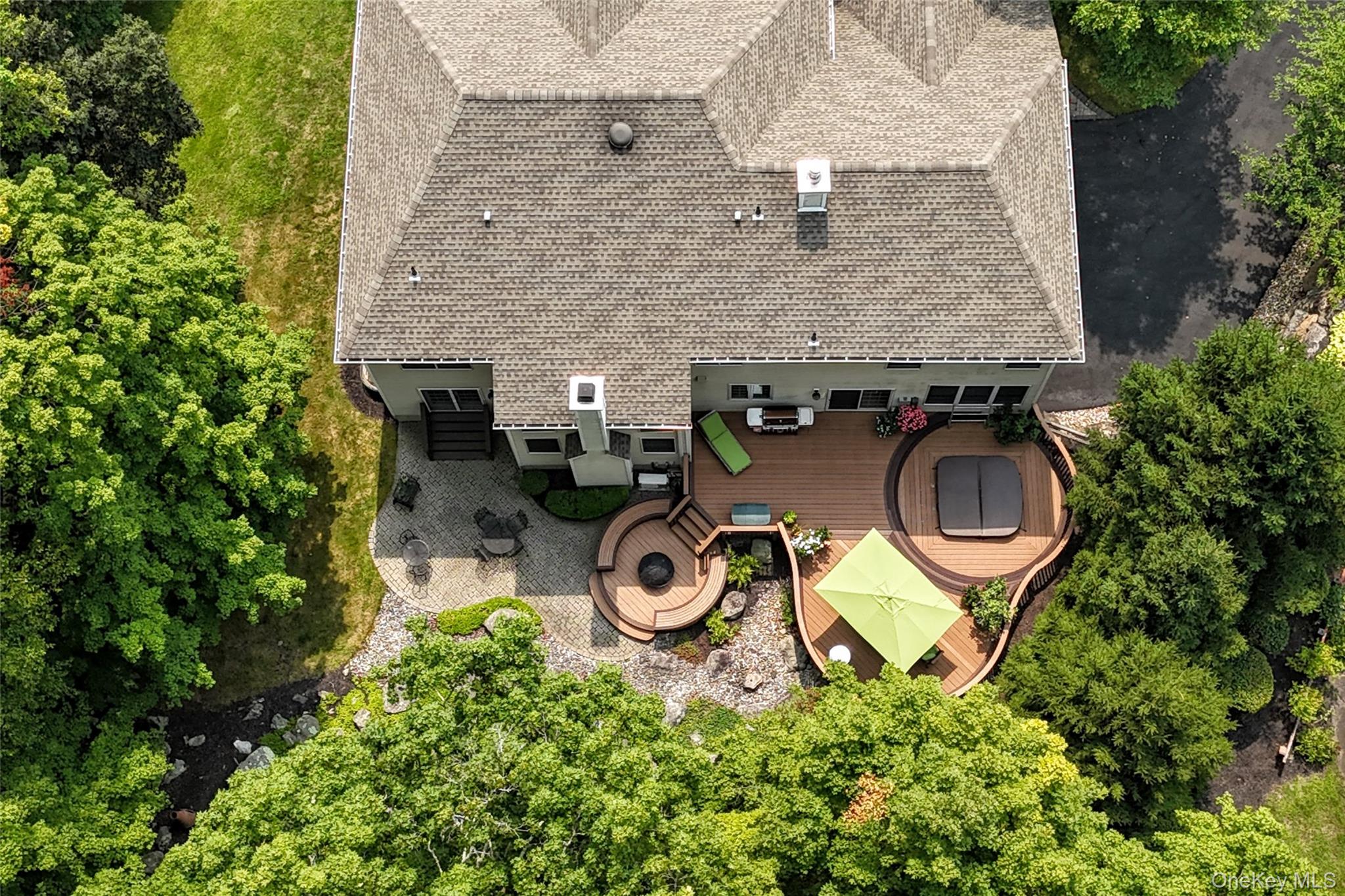 64 Cedar Drive, Tuxedo Park, NY 10987