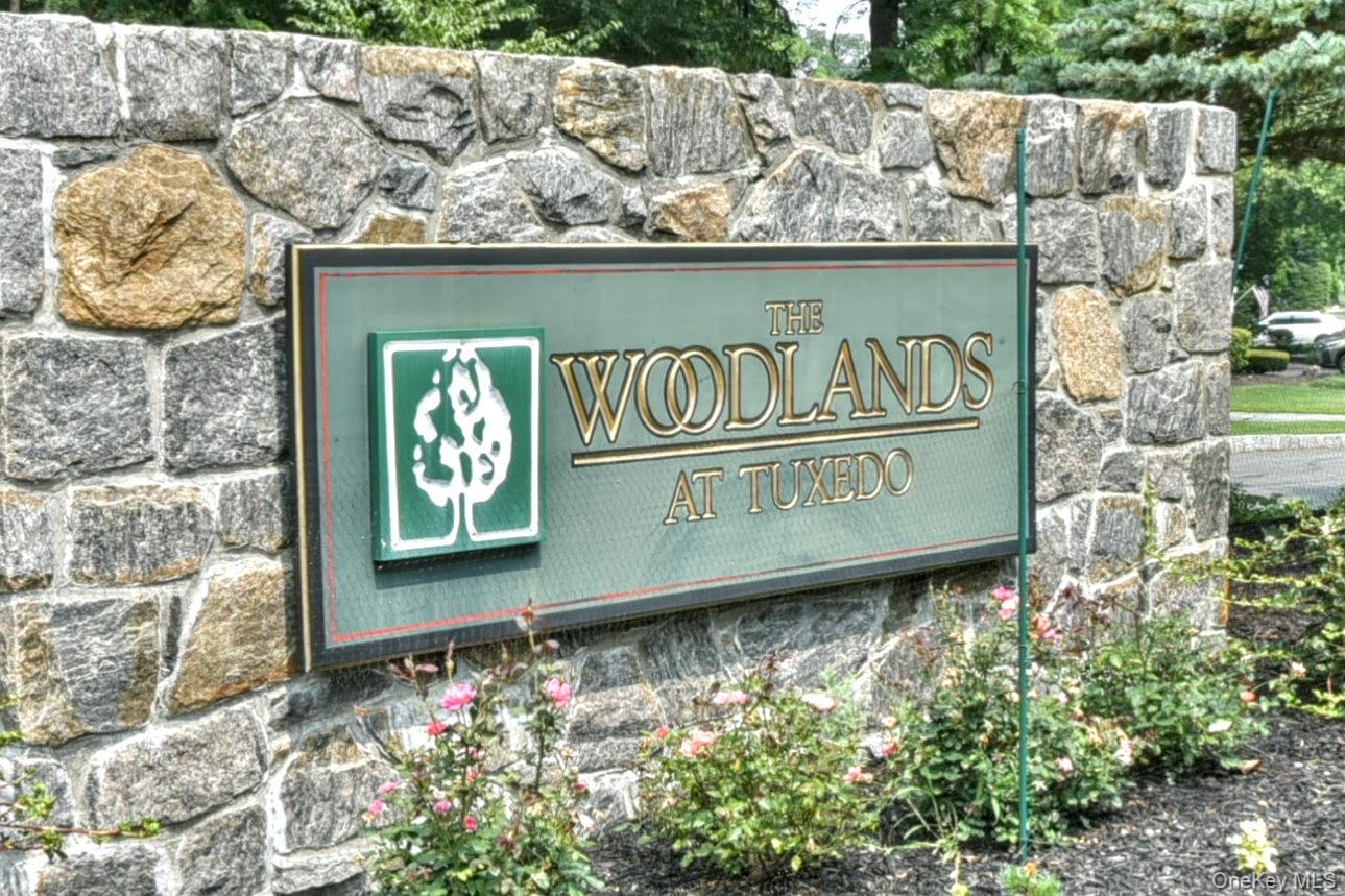 64 Cedar Drive, Tuxedo Park, NY 10987