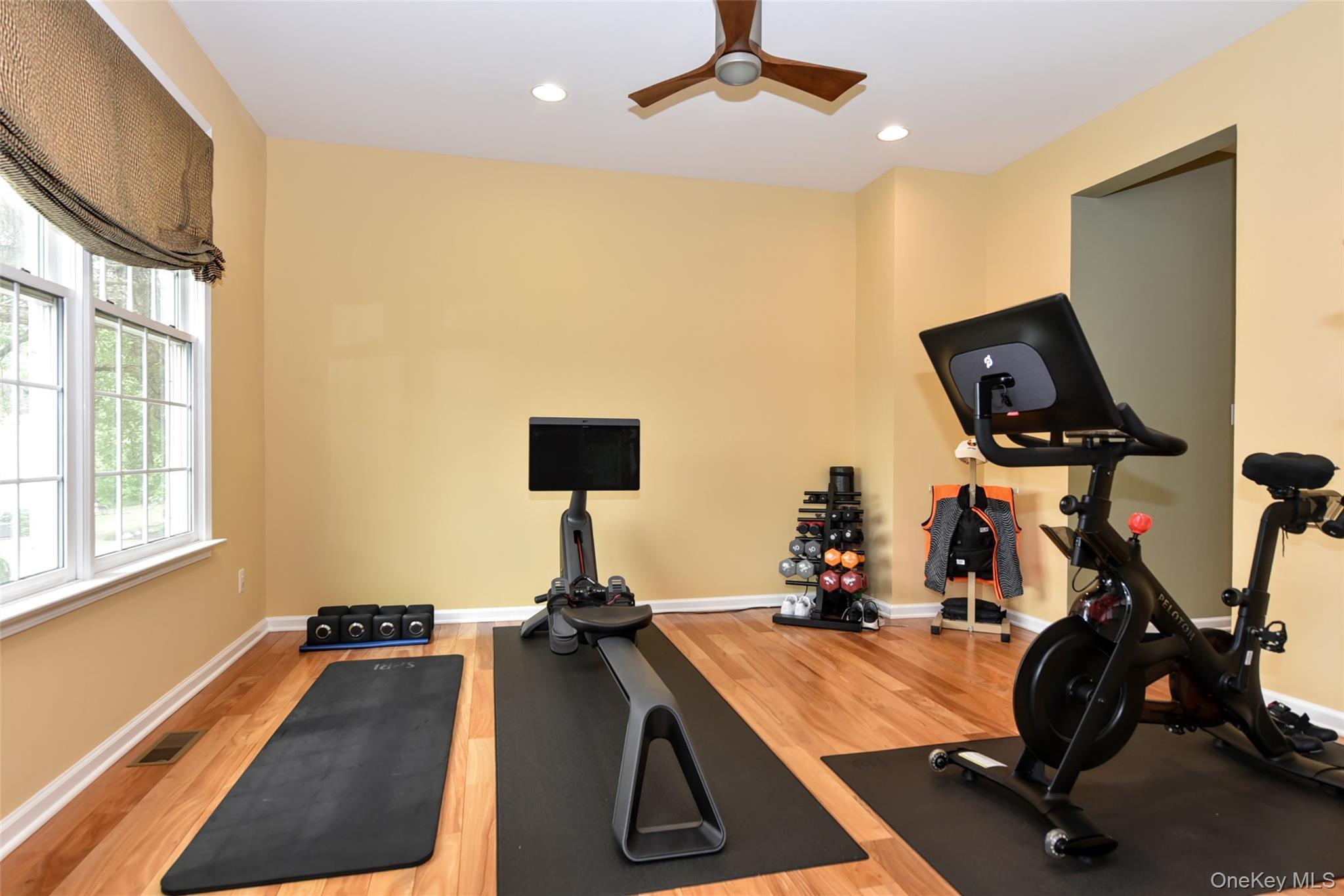 64 Cedar Drive, Tuxedo Park, NY 10987