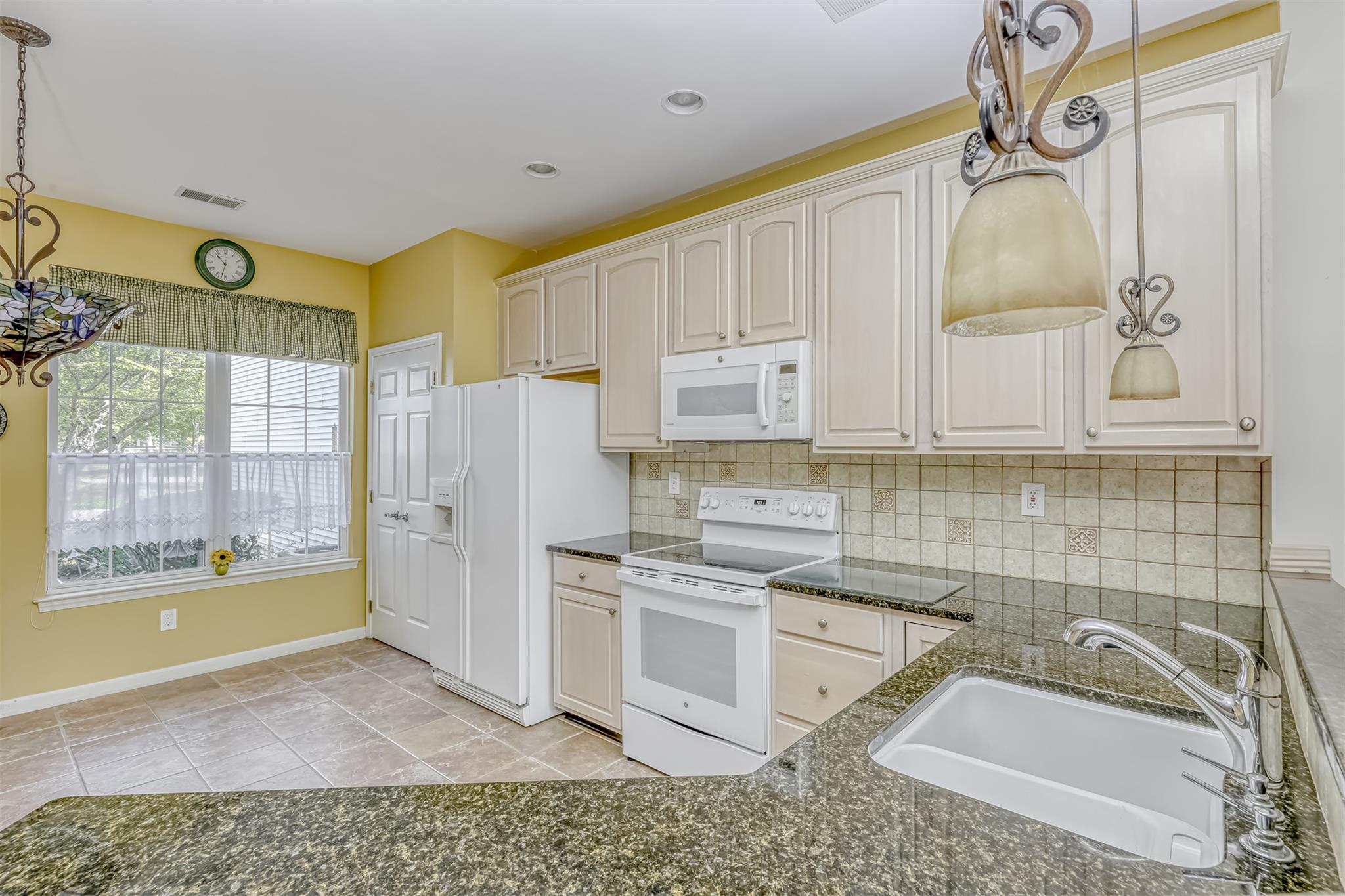 4 Willow Court, Tuxedo Park, NY 10987