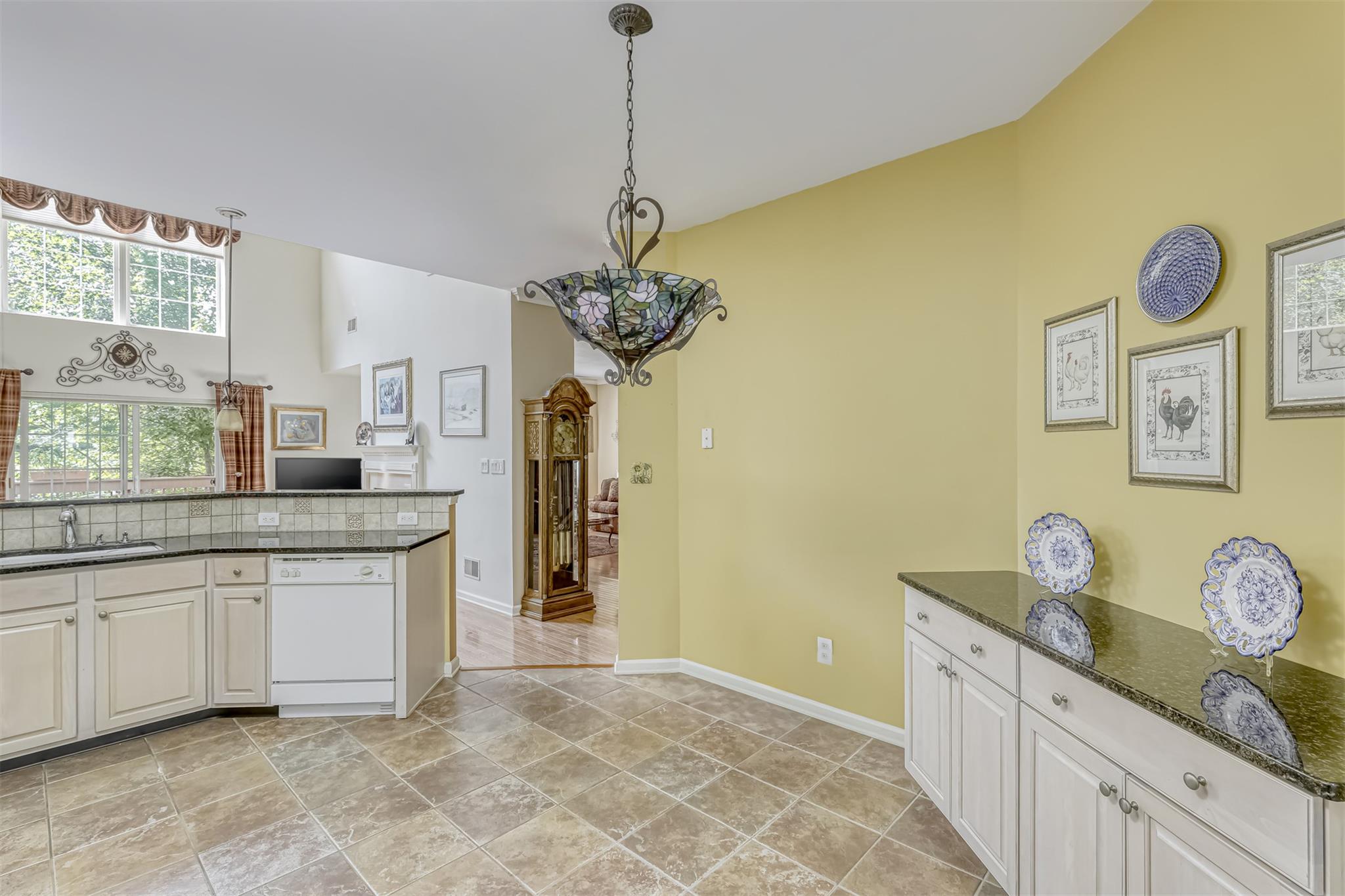 4 Willow Court, Tuxedo Park, NY 10987