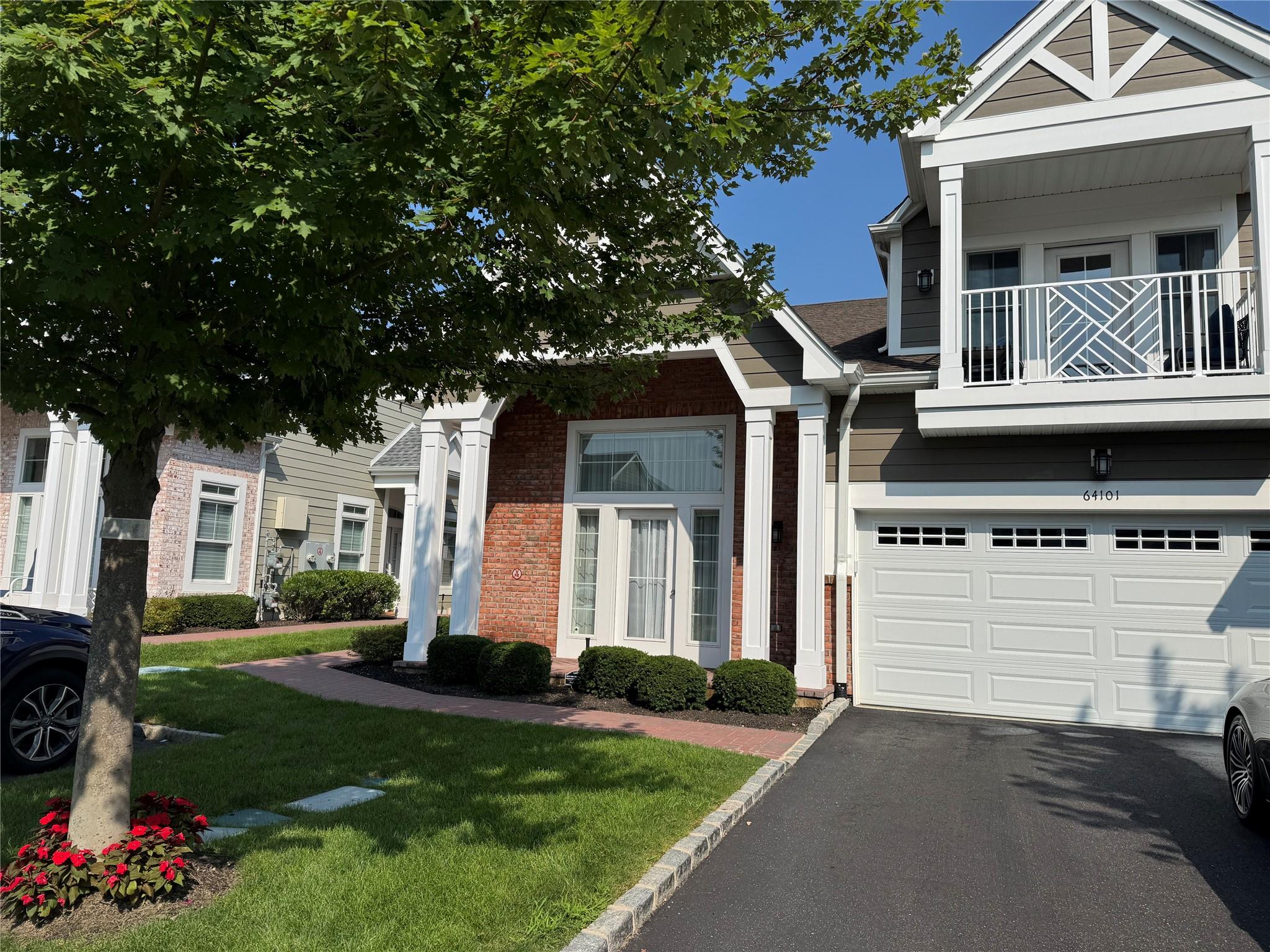 64101Red Cedar Red Cedar Road, Plainview, NY 11803