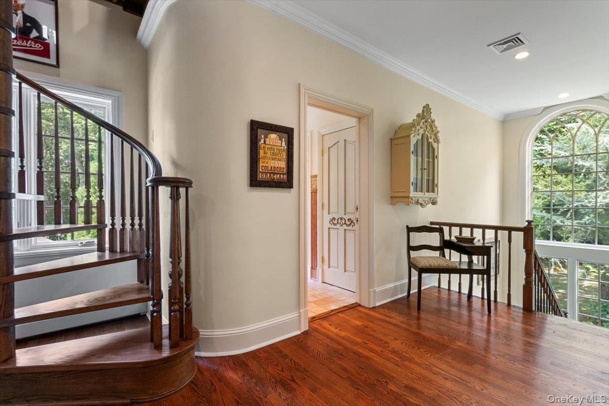 19 Kingdom Ridge Road, Bedford, NY 10506