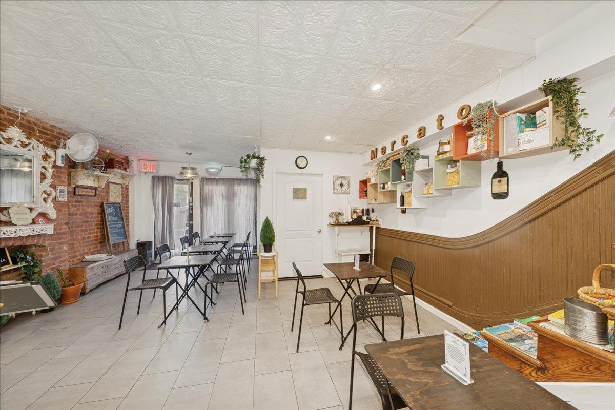 264 Lenox Avenue, New York (Manhattan), NY 10027
