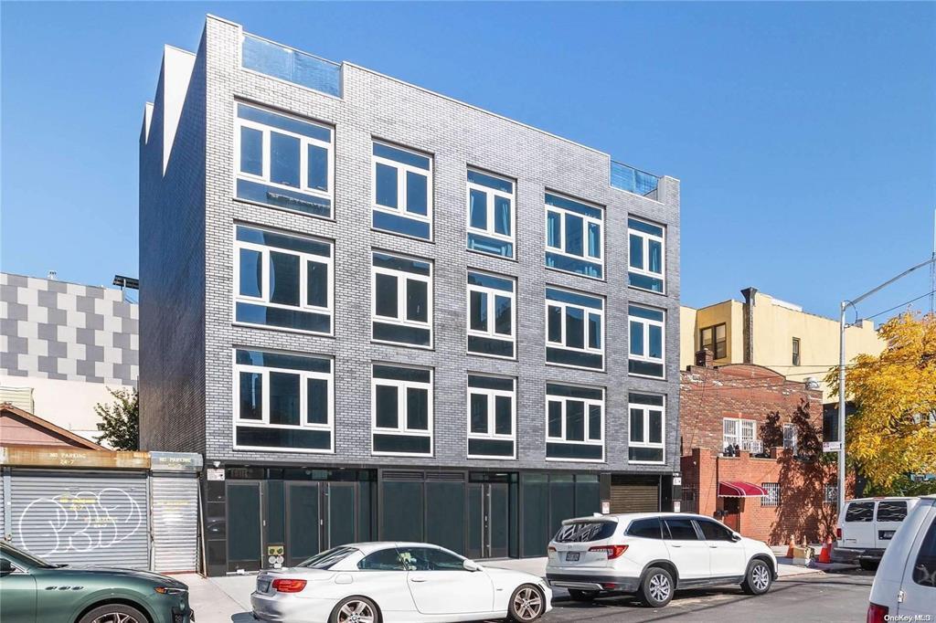 28-09 39th Avenue # C, Long Island City, NY 11101