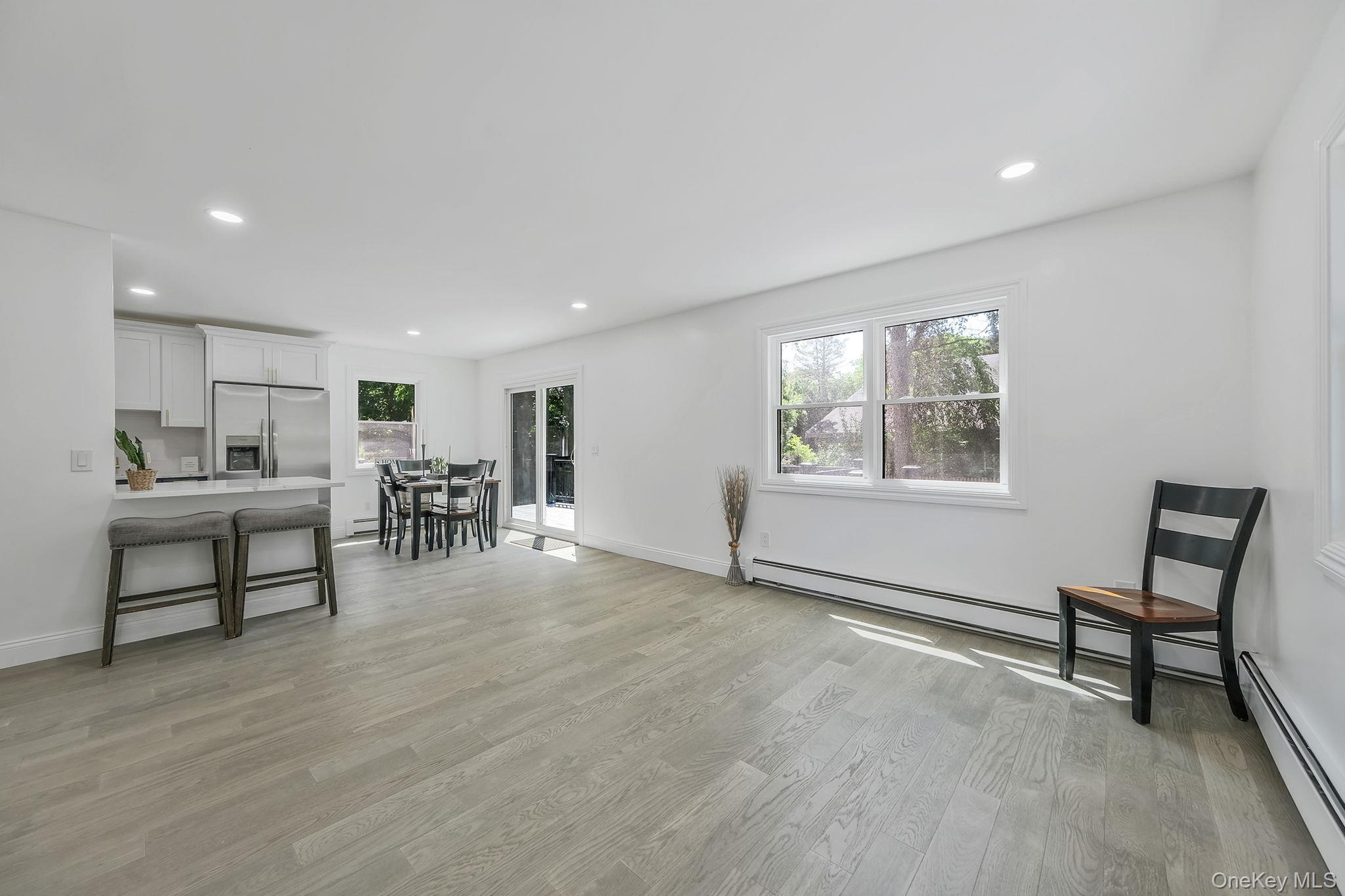 38 Columbia, Westhampton, NY 11977