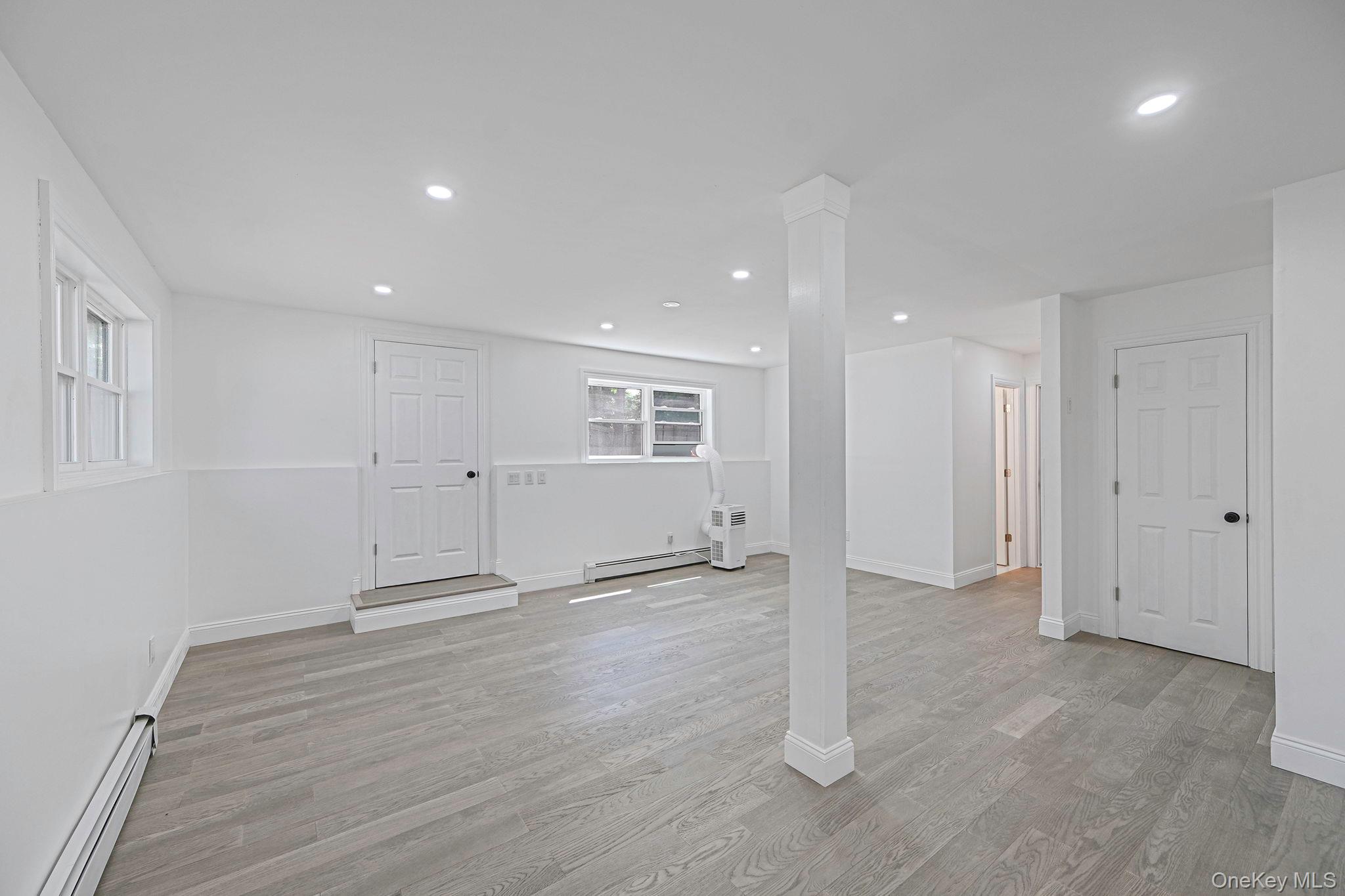 38 Columbia, Westhampton, NY 11977