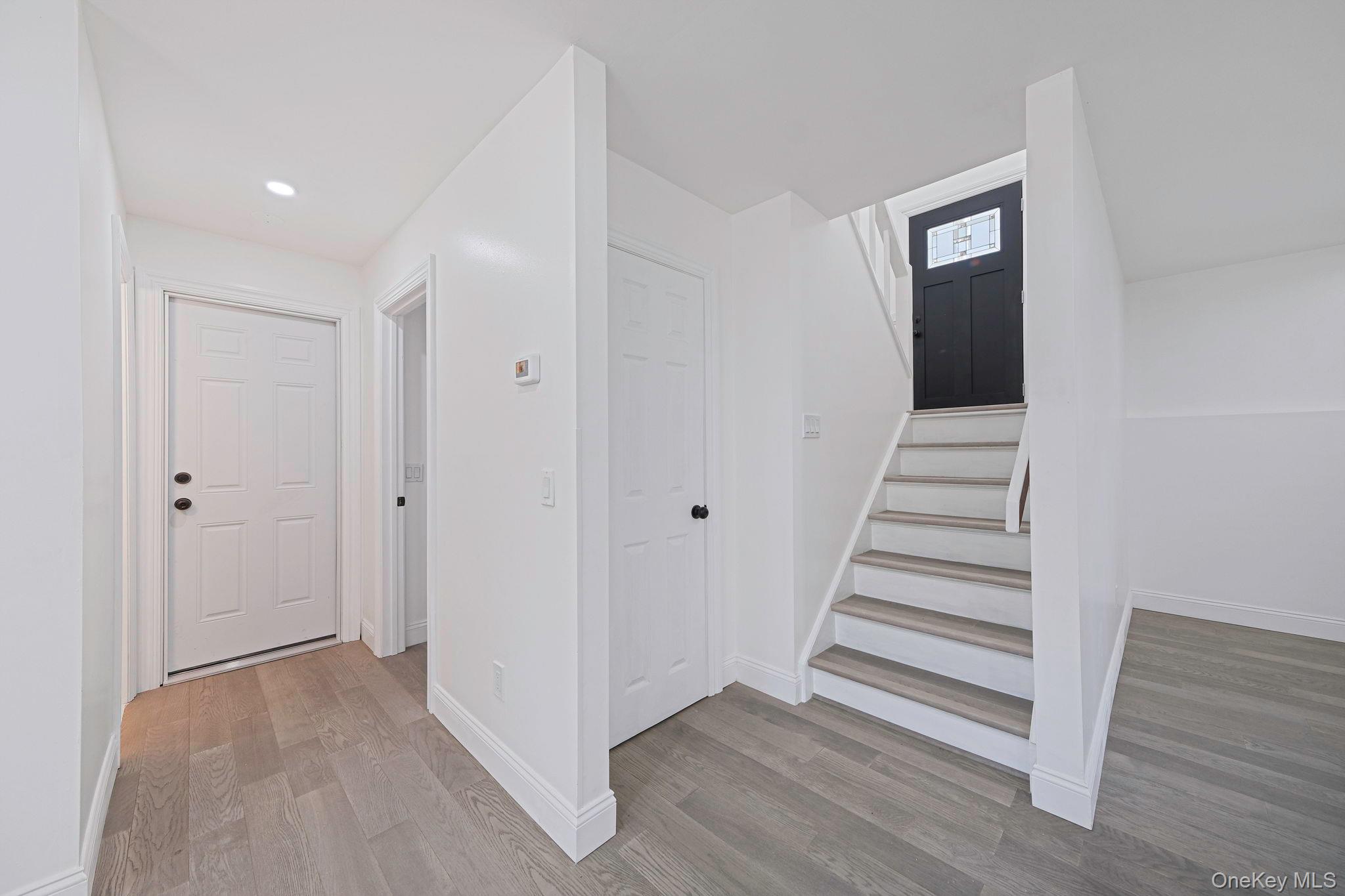 38 Columbia, Westhampton, NY 11977