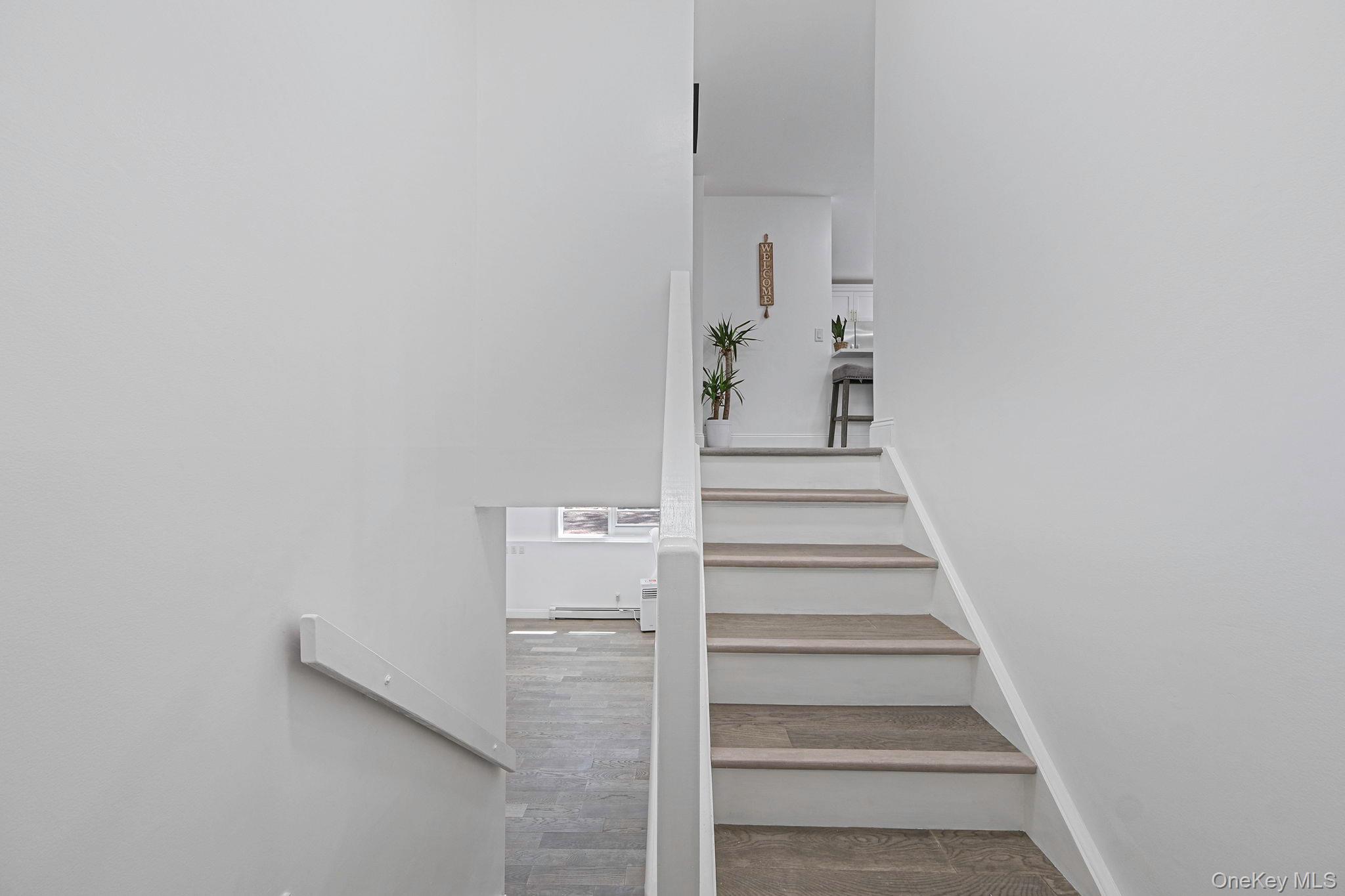 38 Columbia, Westhampton, NY 11977