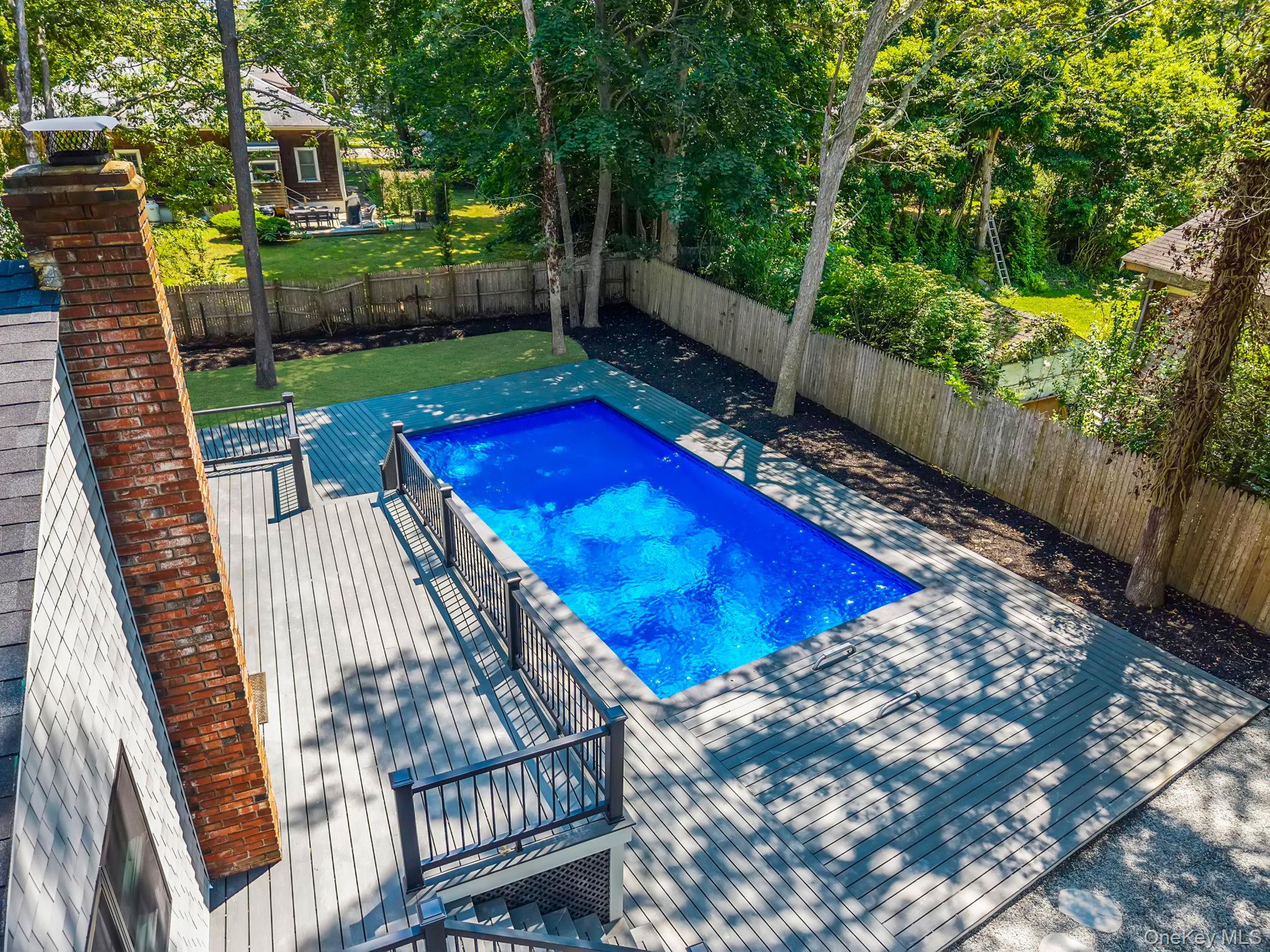 38 Columbia, Westhampton, NY 11977