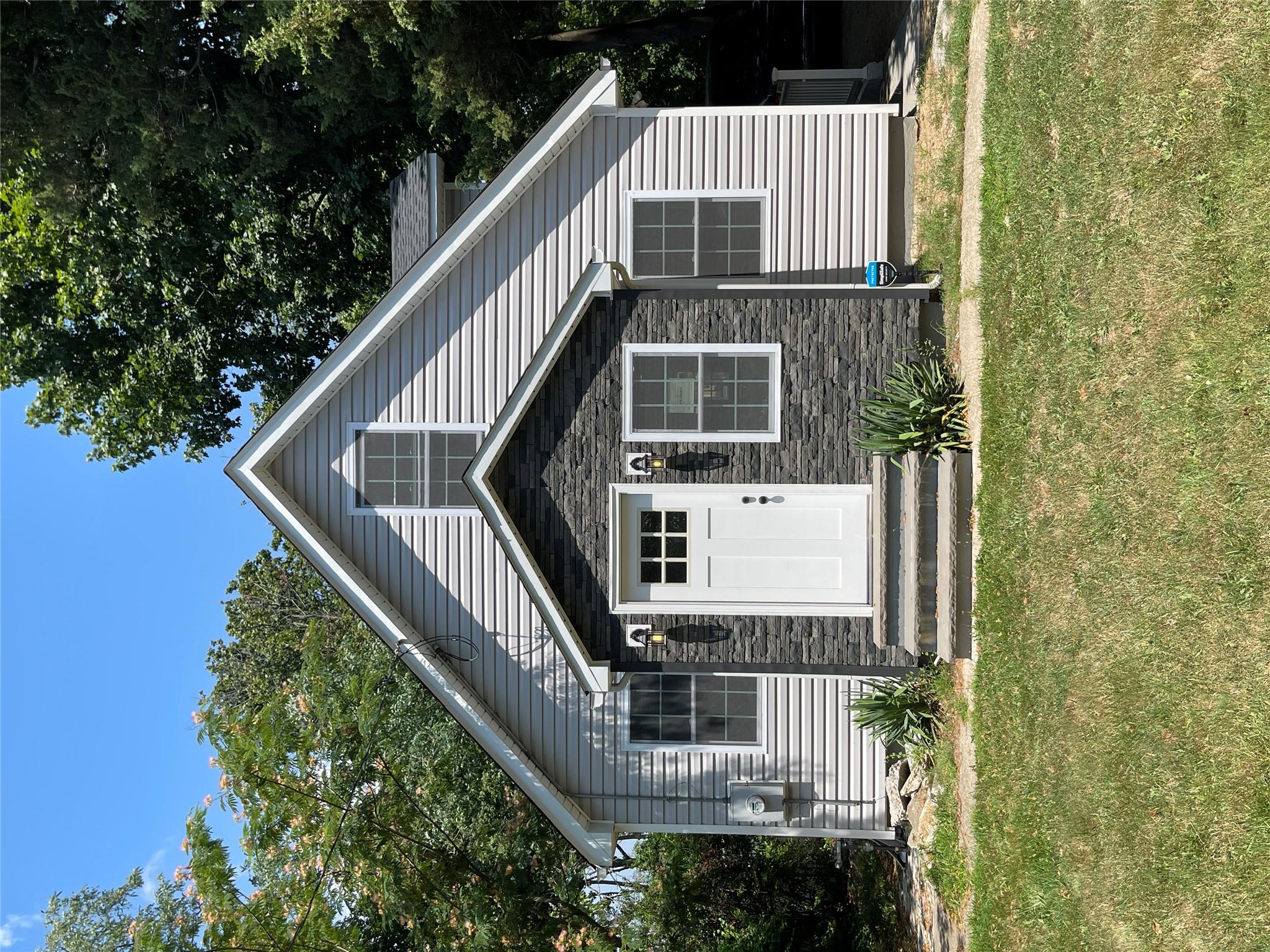 255 Ocean Avenue, Brentwood, NY 11717