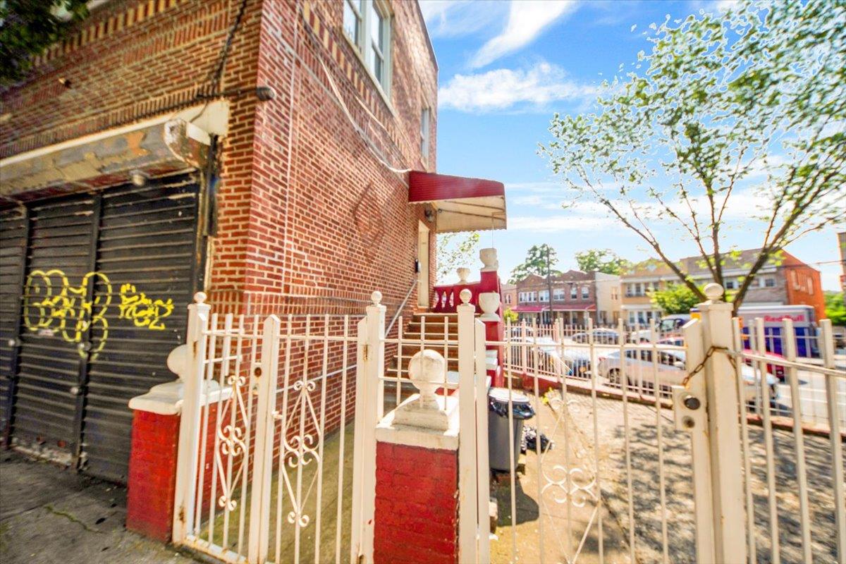 1349 Elder Avenue, Bronx, NY 10472