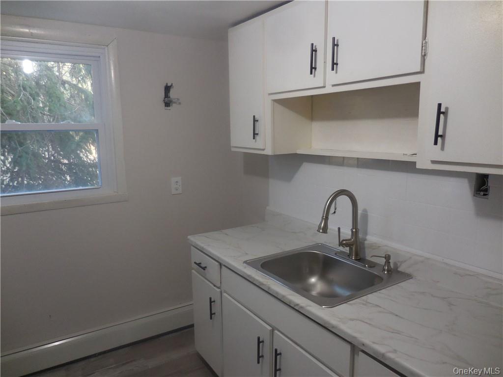 14 Maurice Lane # 3, New Windsor, NY 12553