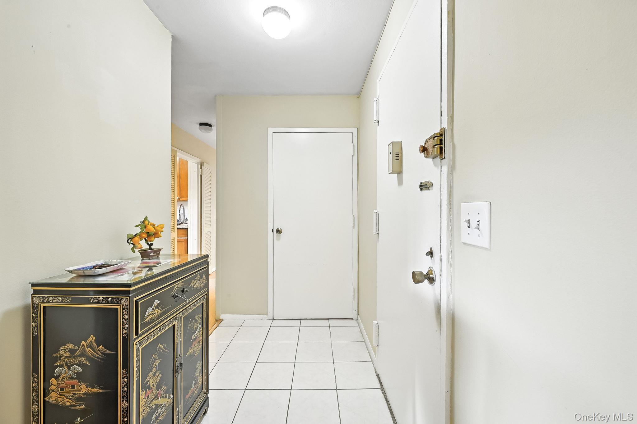 499 N Broadway # 1J, White Plains, NY 10603