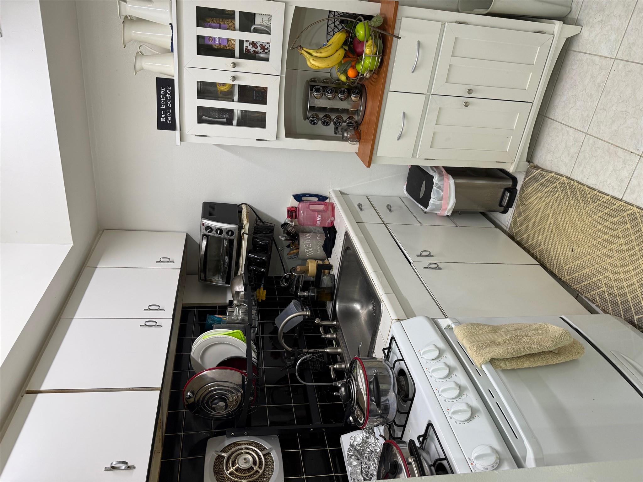 11949 6th Avenue, College Point, NY 11356