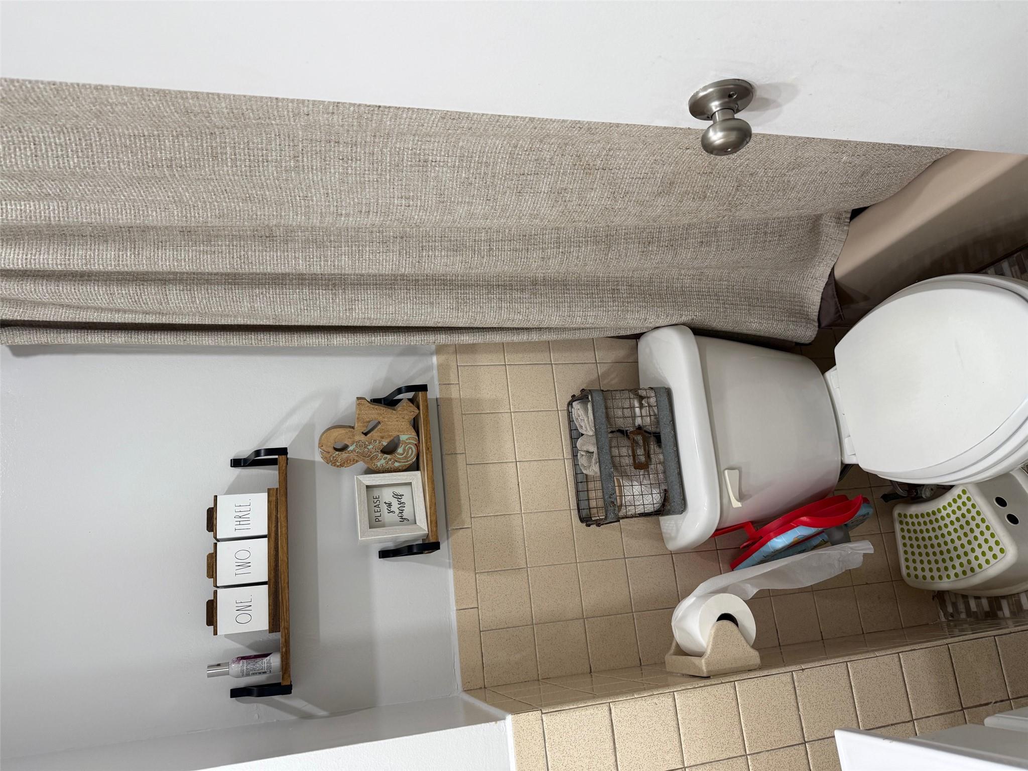 11949 6th Avenue, College Point, NY 11356